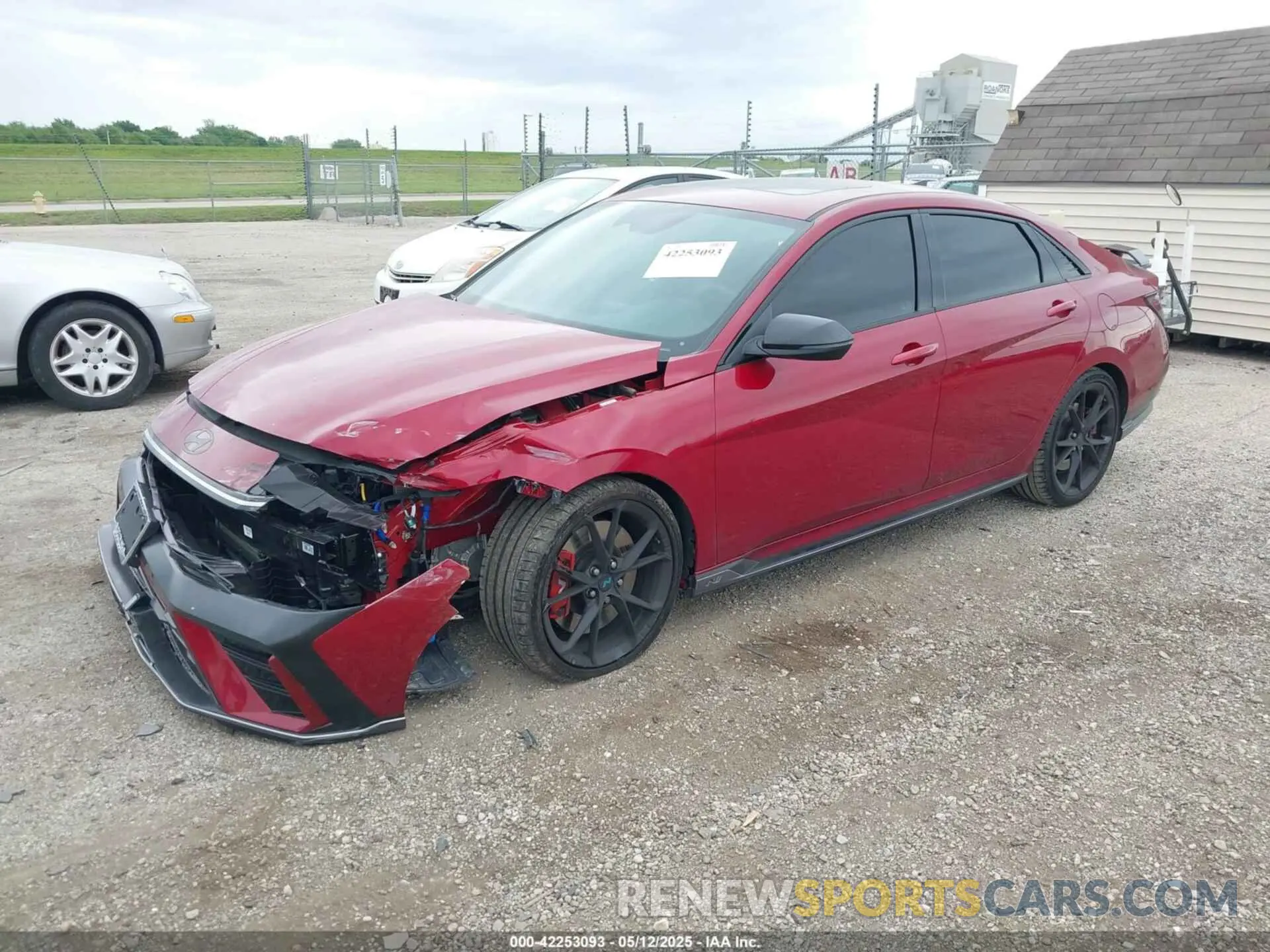 2 fotografías del automóvil dañado KMHLW4DK4SU026154 HYUNDAI ELANTRA N 2025