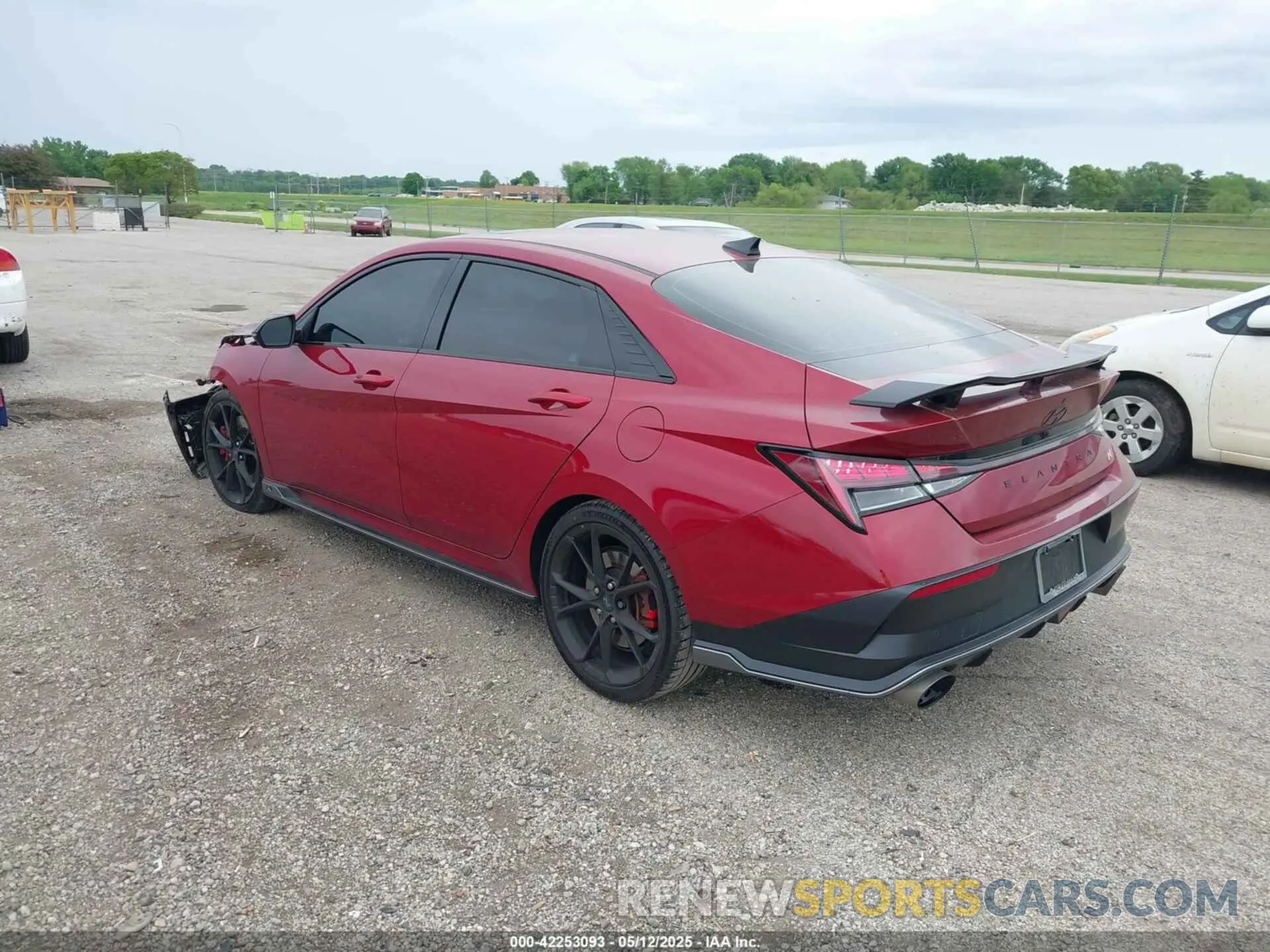 3 fotografías del automóvil dañado KMHLW4DK4SU026154 HYUNDAI ELANTRA N 2025