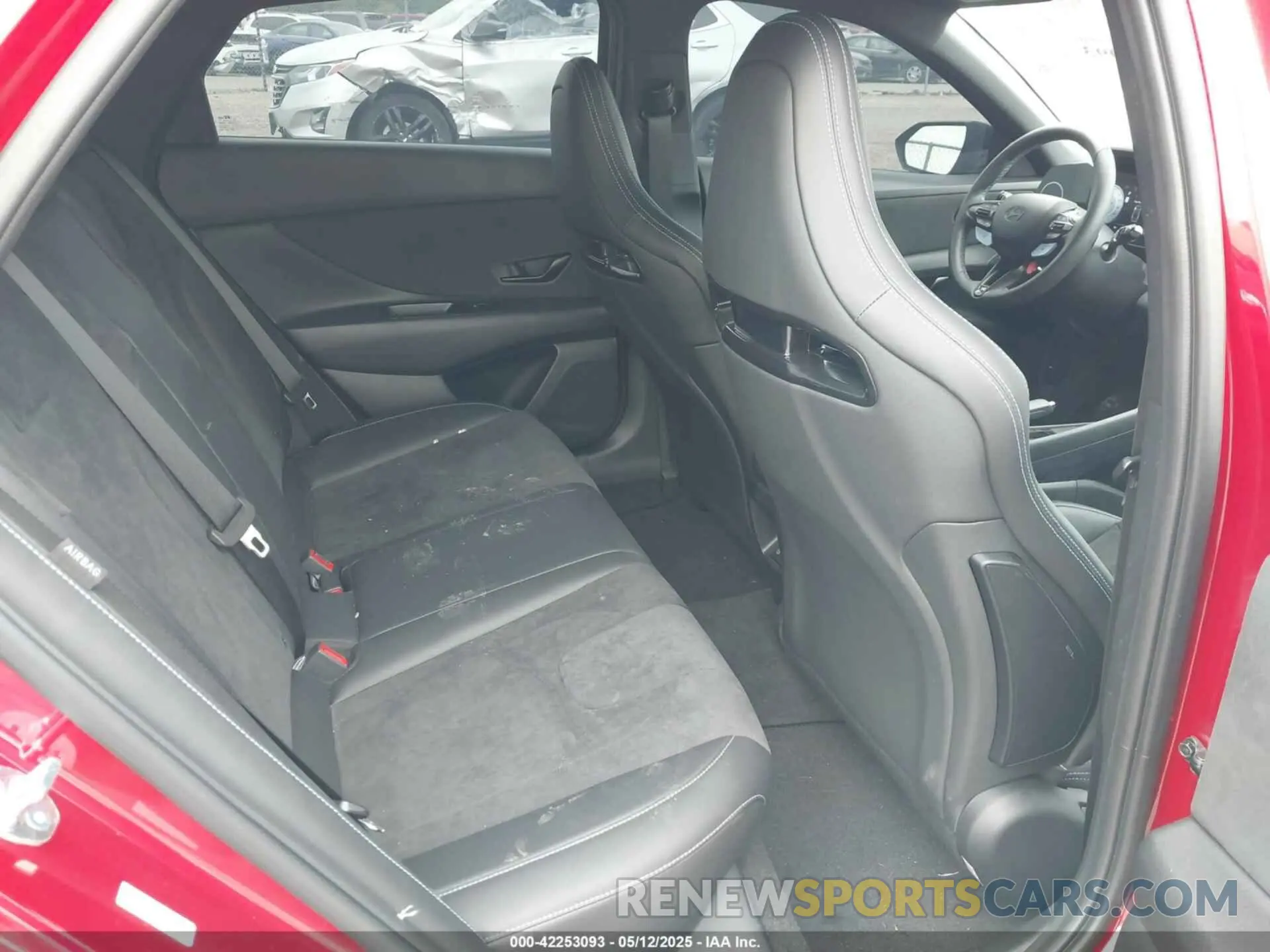 8 fotografías del automóvil dañado KMHLW4DK4SU026154 HYUNDAI ELANTRA N 2025