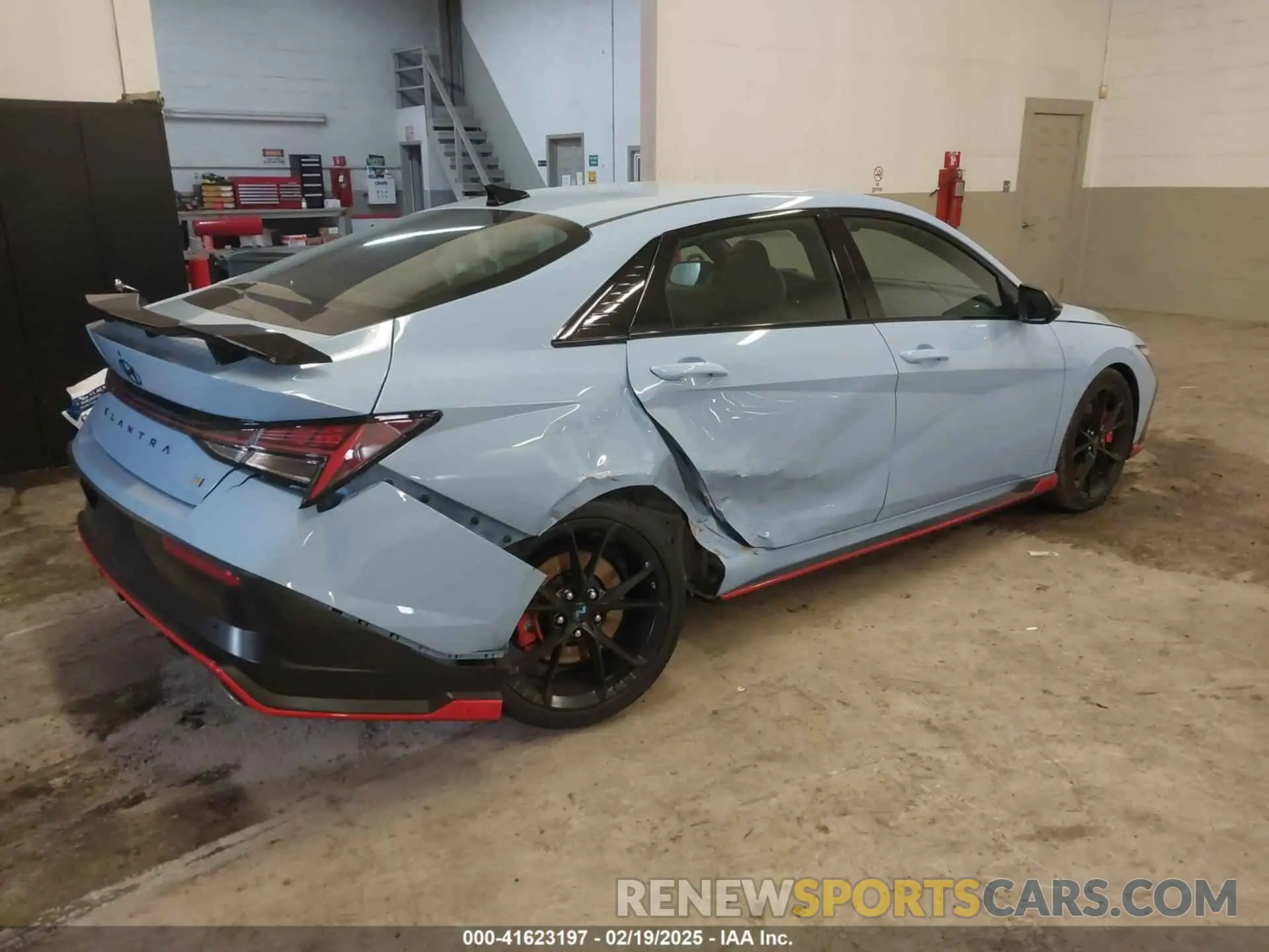 4 fotografías del automóvil dañado KMHLW4DK5SU026714 HYUNDAI ELANTRA N 2025