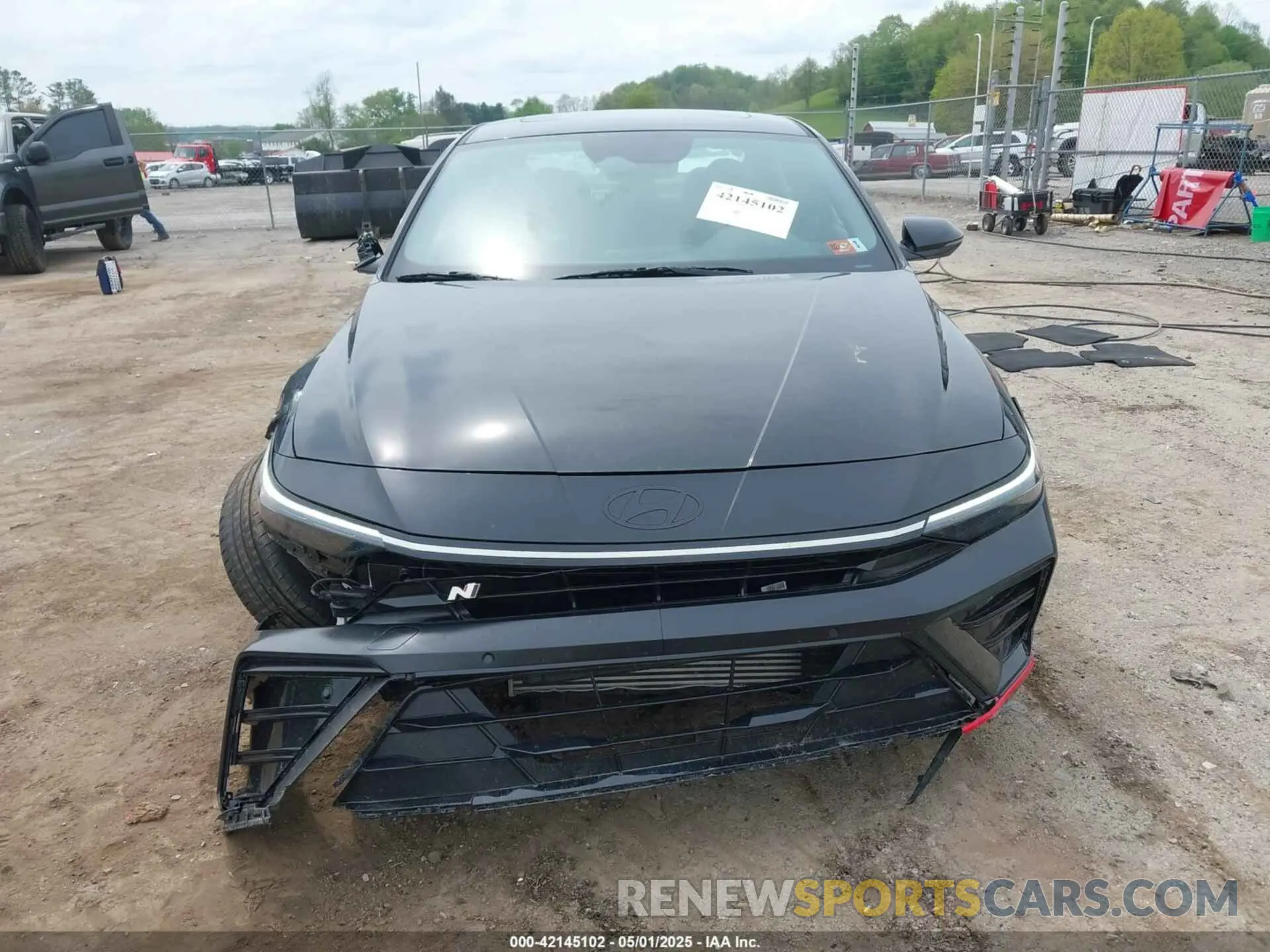 12 fotografías del automóvil dañado KMHLW4DK7SU026830 HYUNDAI ELANTRA N 2025