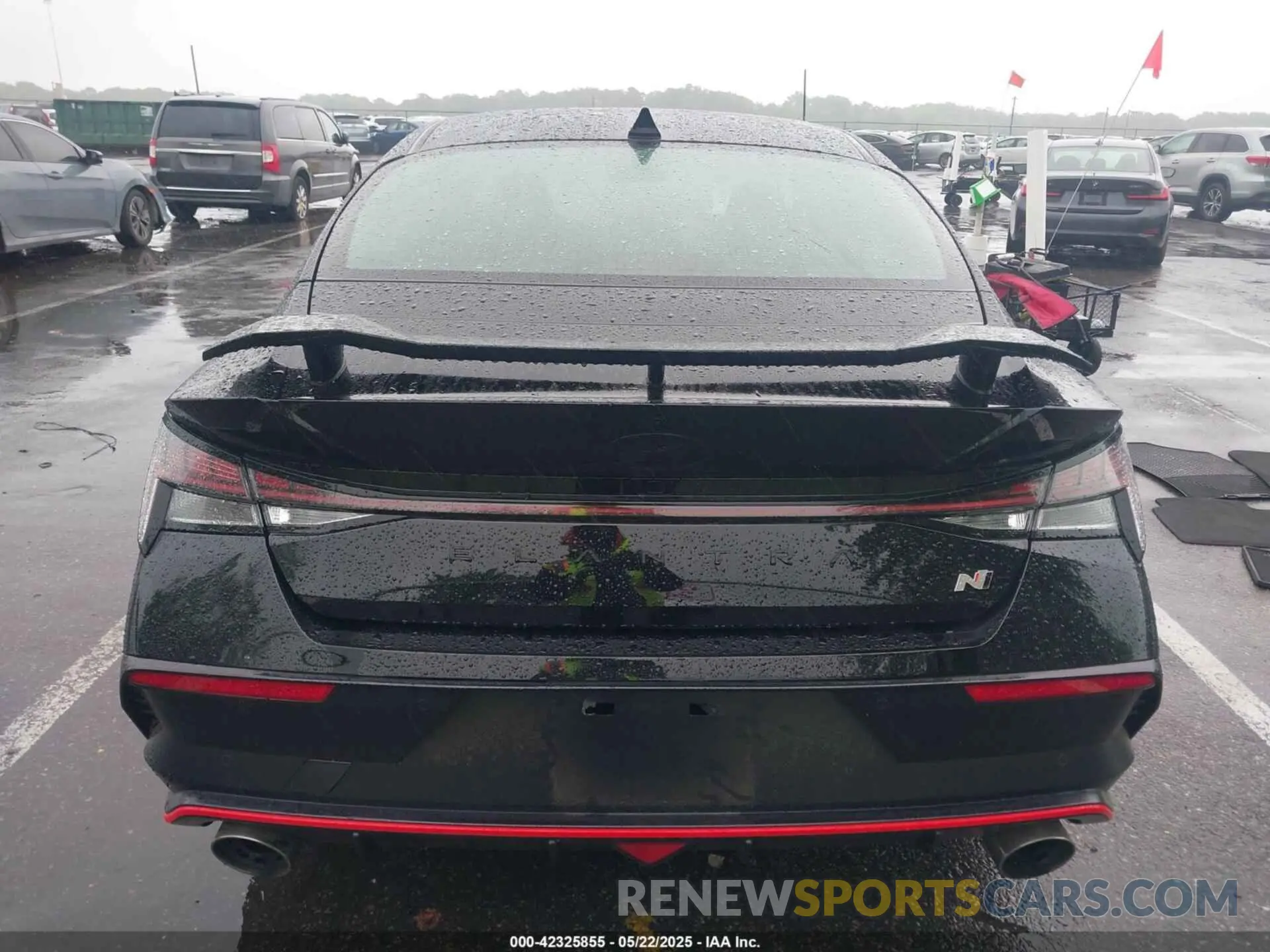 15 fotografías del automóvil dañado KMHLW4DK7SU027749 HYUNDAI ELANTRA N 2025