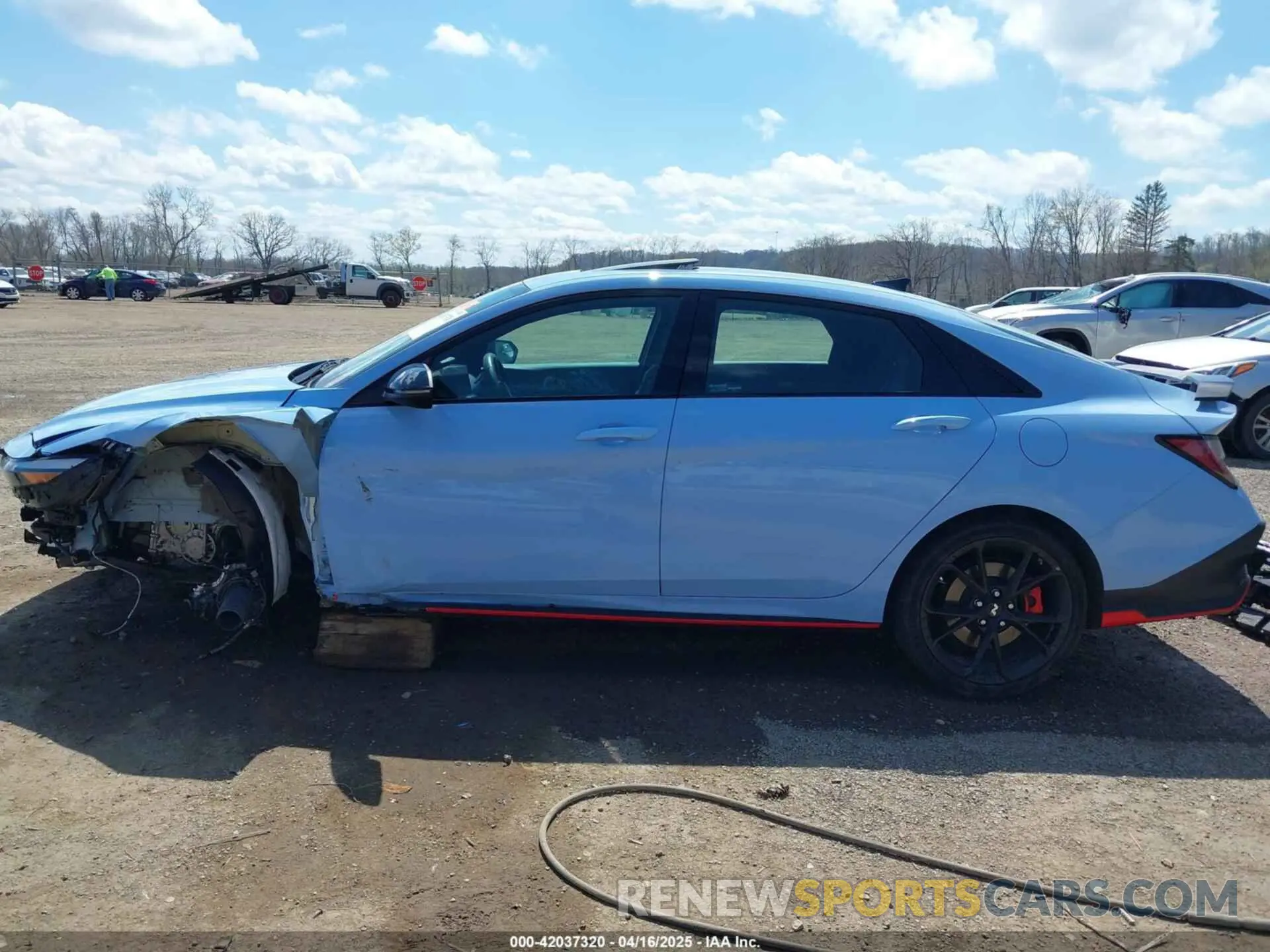 15 fotografías del automóvil dañado KMHLW4DK9SU027798 HYUNDAI ELANTRA N 2025