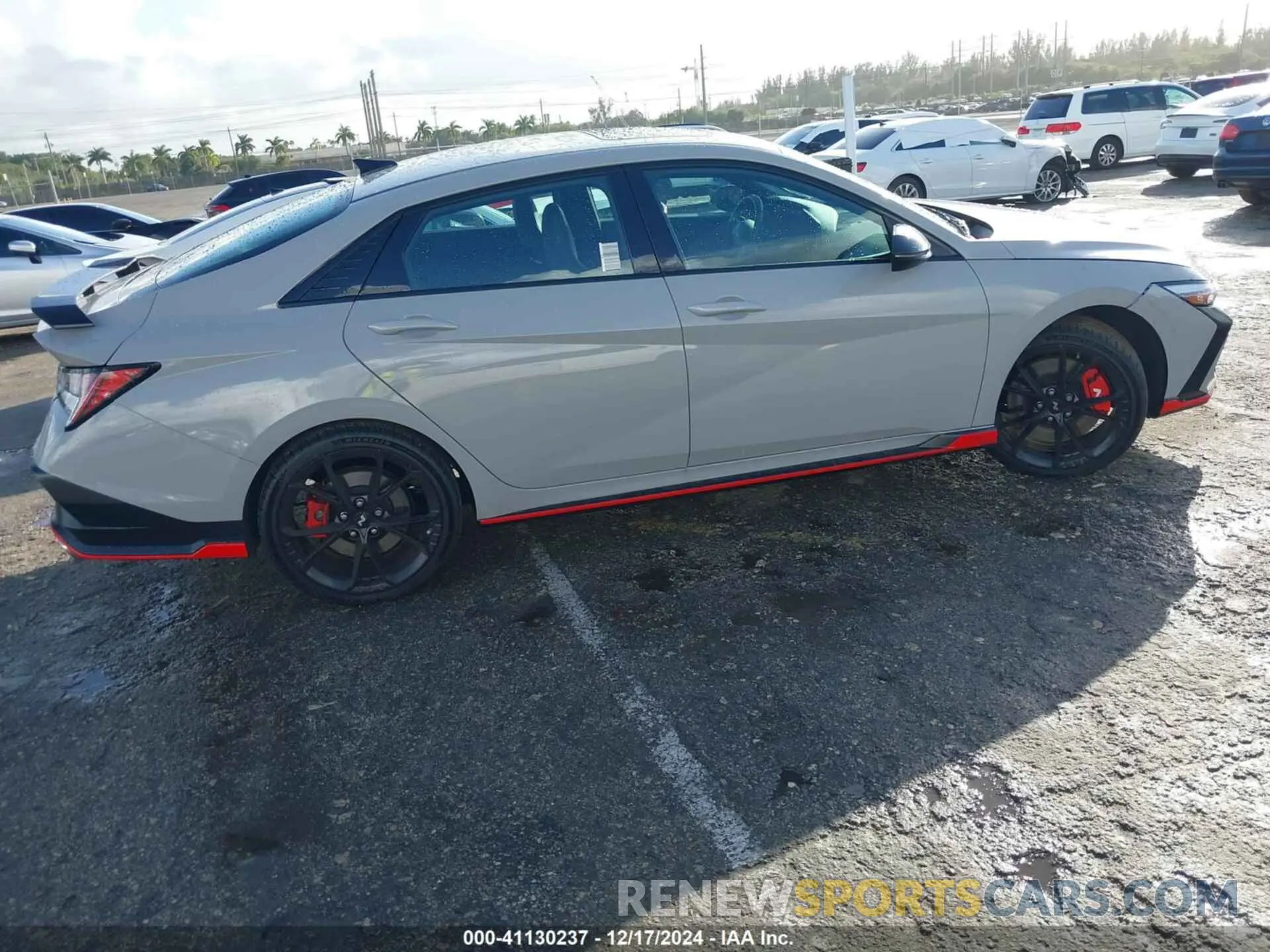4 fotografías del automóvil dañado KMHLW4DKXSU023713 HYUNDAI ELANTRA N 2025