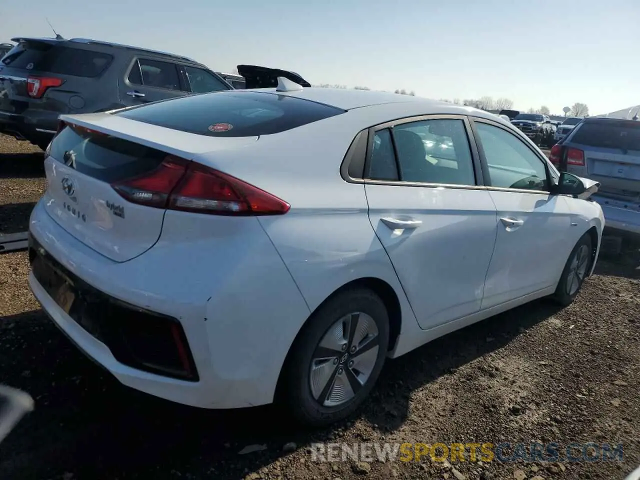 3 fotografías del automóvil dañado KMHC65LC0KU160188 HYUNDAI IONIQ 2019