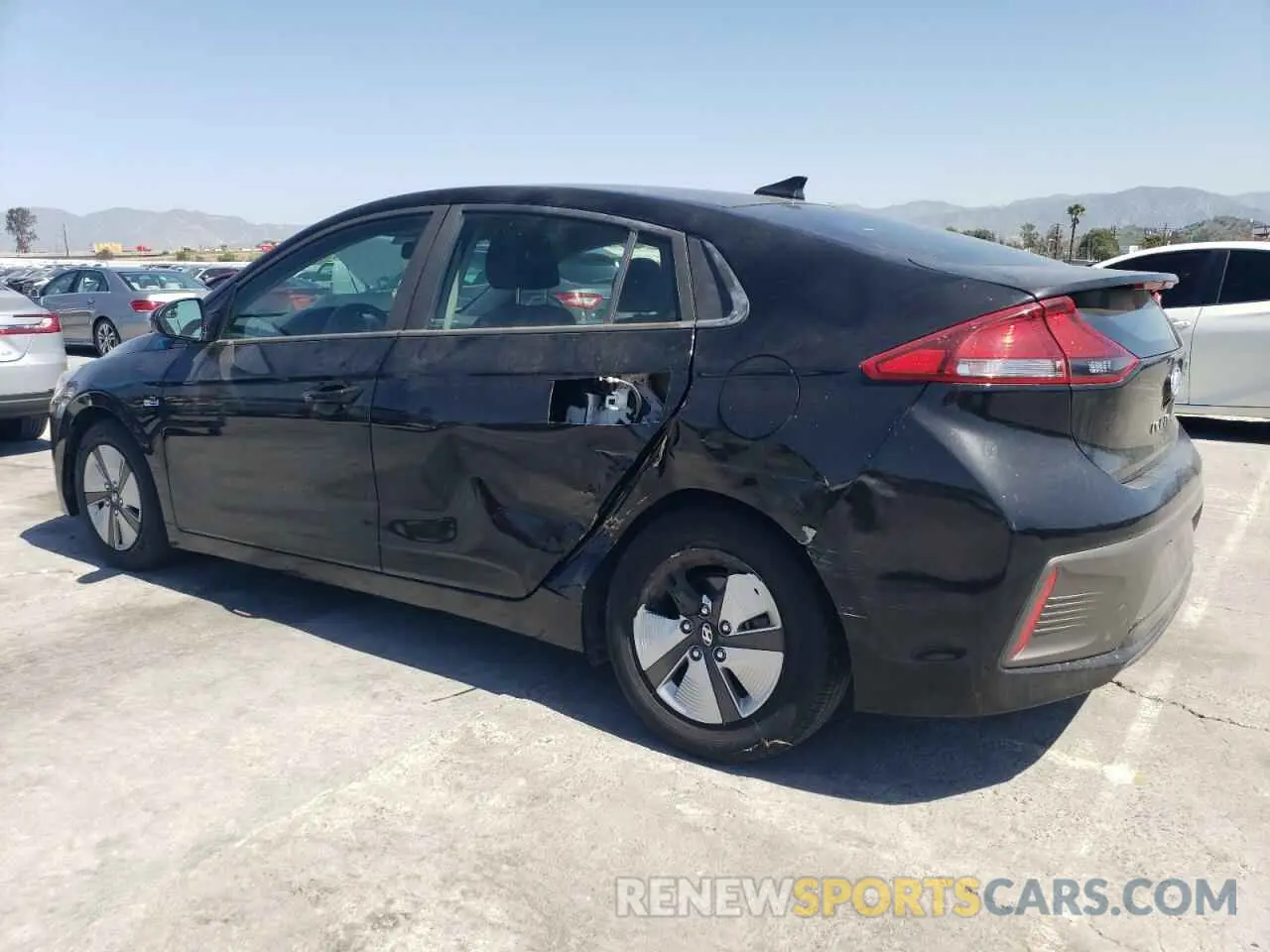 2 fotografías del automóvil dañado KMHC65LC2KU174349 HYUNDAI IONIQ 2019