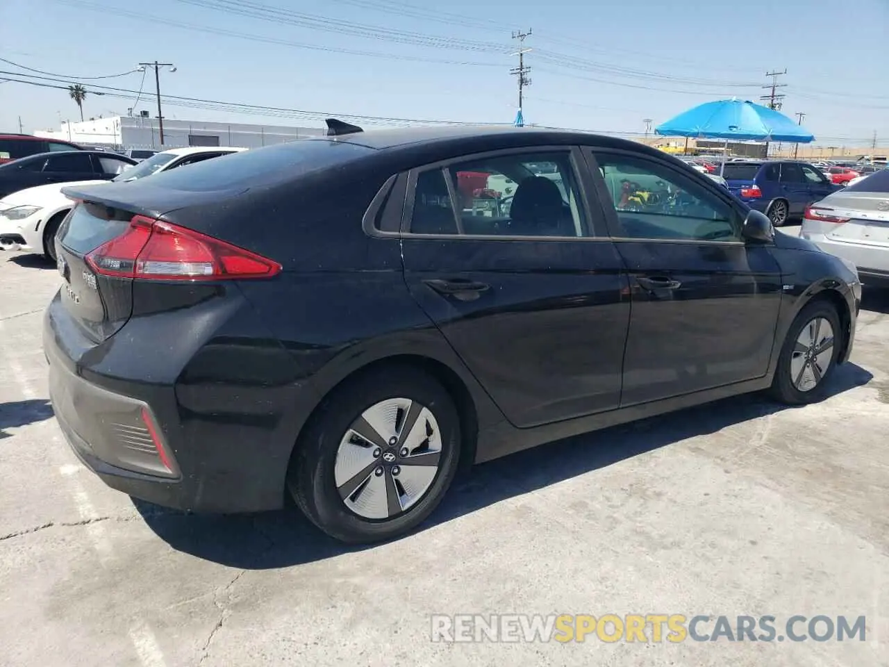 3 fotografías del automóvil dañado KMHC65LC2KU174349 HYUNDAI IONIQ 2019