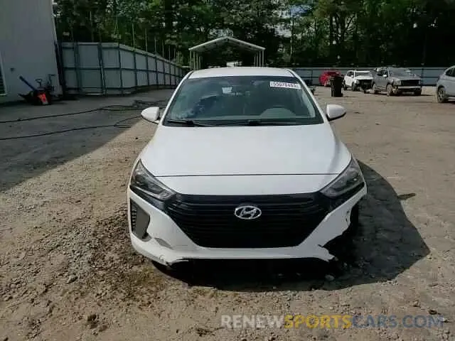 14 fotografías del automóvil dañado KMHC65LC5KU173857 HYUNDAI IONIQ 2019