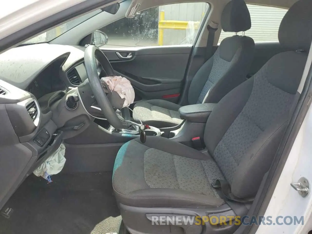 7 fotografías del automóvil dañado KMHC65LC5KU173857 HYUNDAI IONIQ 2019