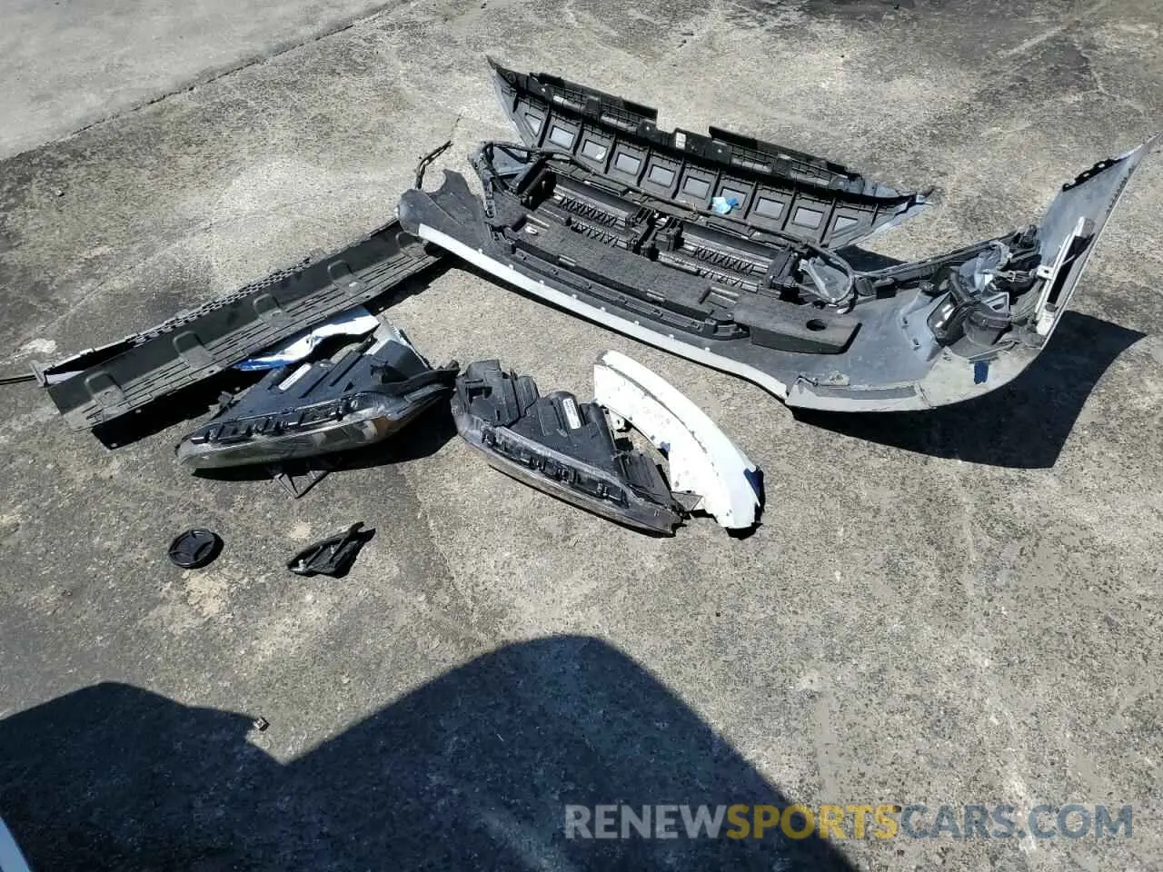 14 fotografías del automóvil dañado KMHC65LC6KU124599 HYUNDAI IONIQ 2019