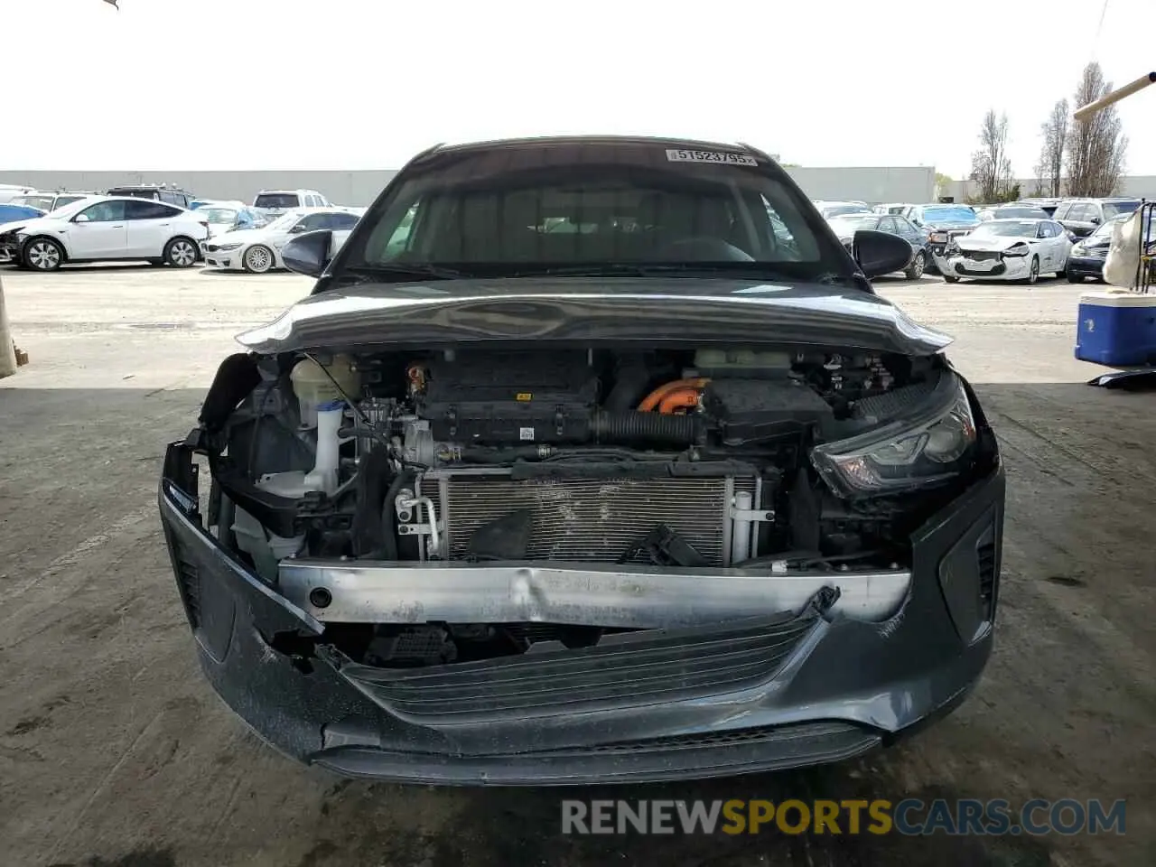 5 fotografías del automóvil dañado KMHC65LC8KU107707 HYUNDAI IONIQ 2019