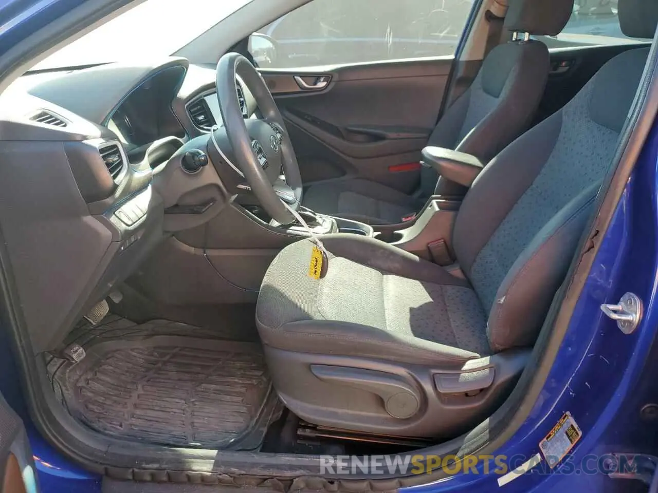 7 fotografías del automóvil dañado KMHC65LCXKU168637 HYUNDAI IONIQ 2019