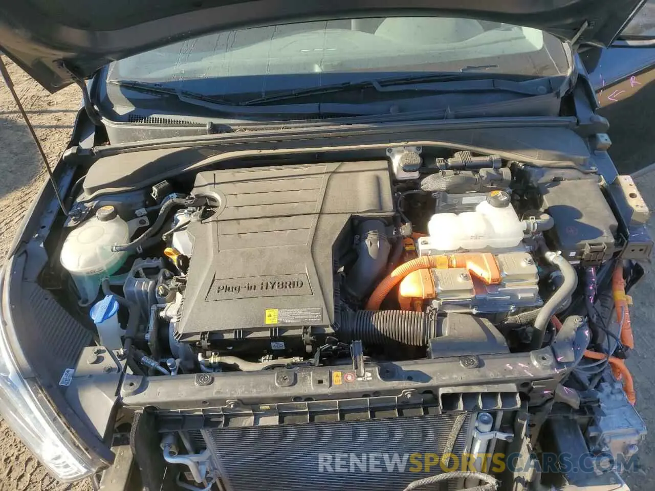 11 fotografías del automóvil dañado KMHC65LD2KU164901 HYUNDAI IONIQ 2019