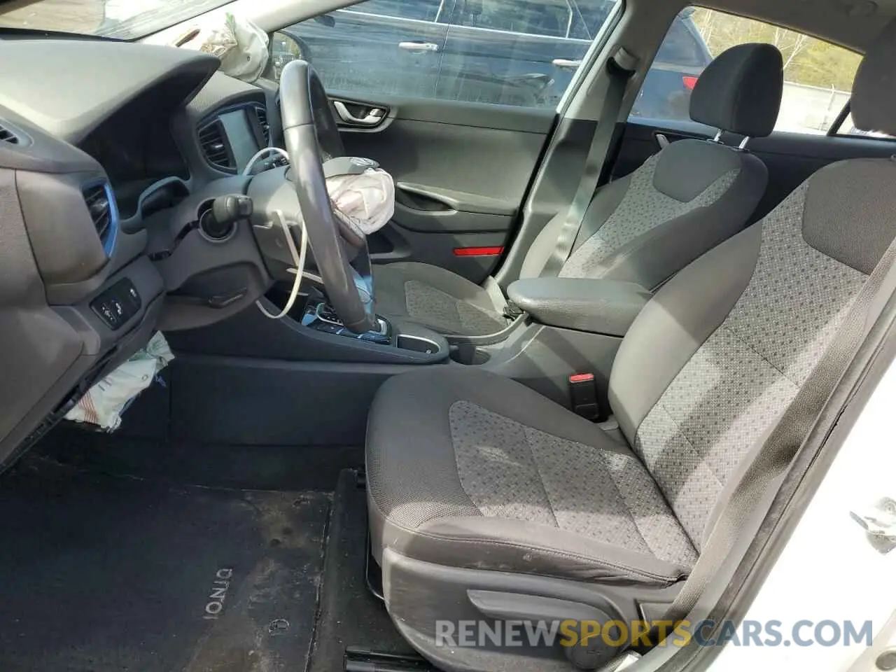 7 fotografías del automóvil dañado KMHC65LD8KU107201 HYUNDAI IONIQ 2019