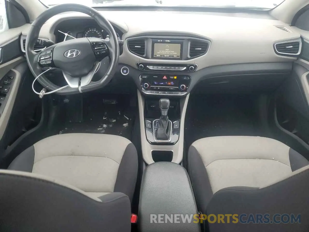 8 fotografías del automóvil dañado KMHC75LC8KU136654 HYUNDAI IONIQ 2019