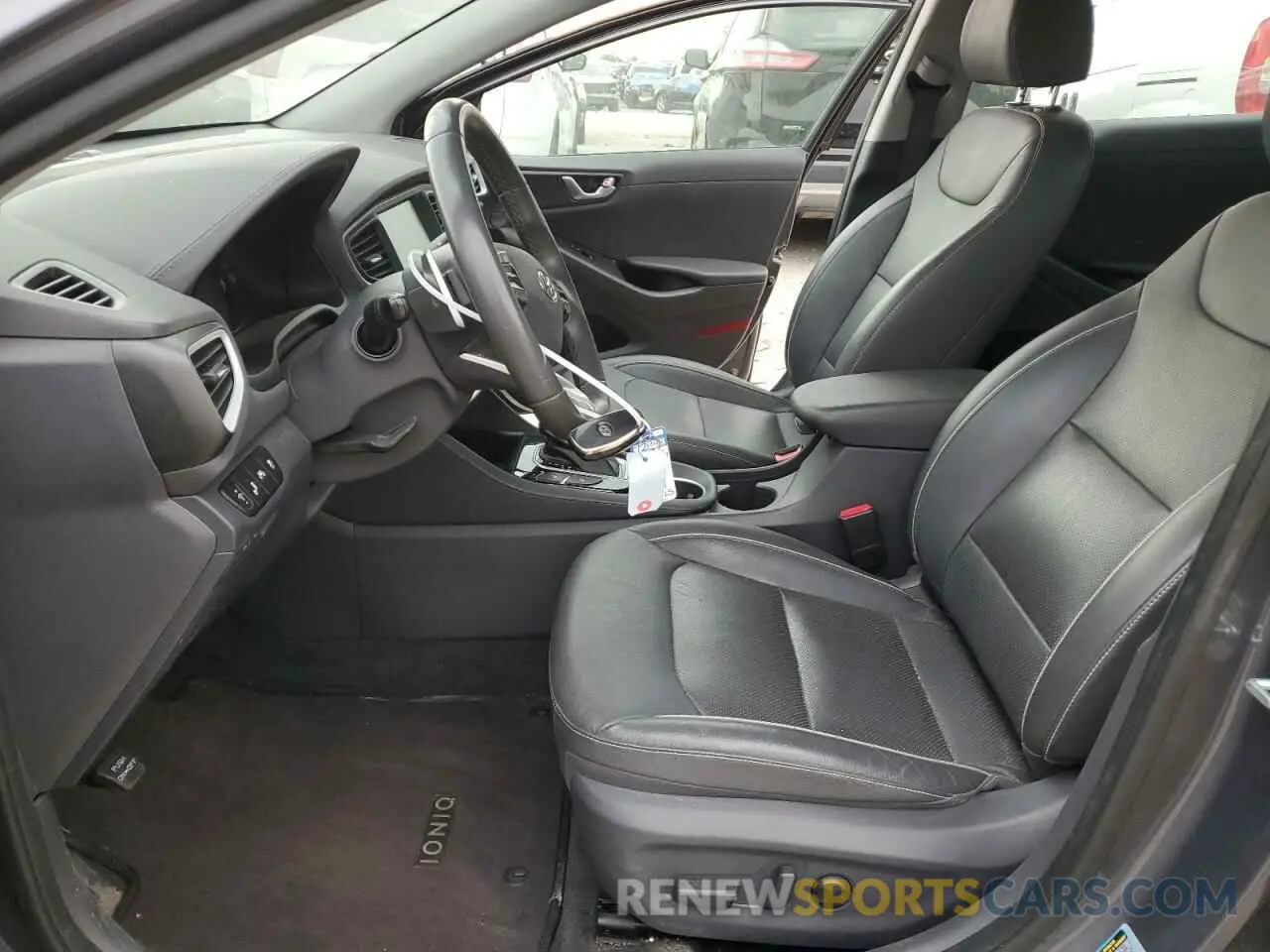 7 fotografías del automóvil dañado KMHC75LD0KU172590 HYUNDAI IONIQ 2019