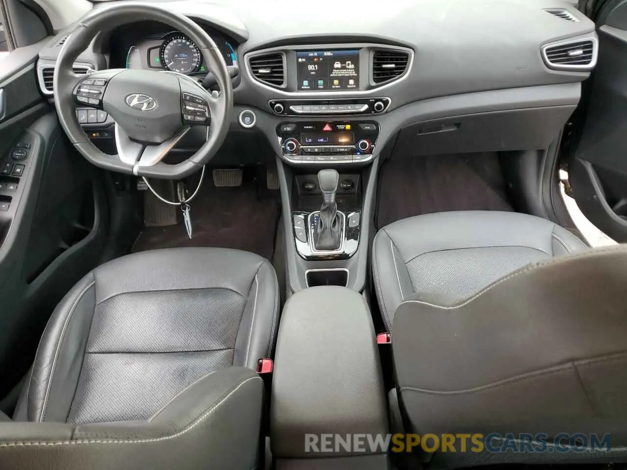 8 fotografías del automóvil dañado KMHC75LD0KU172590 HYUNDAI IONIQ 2019