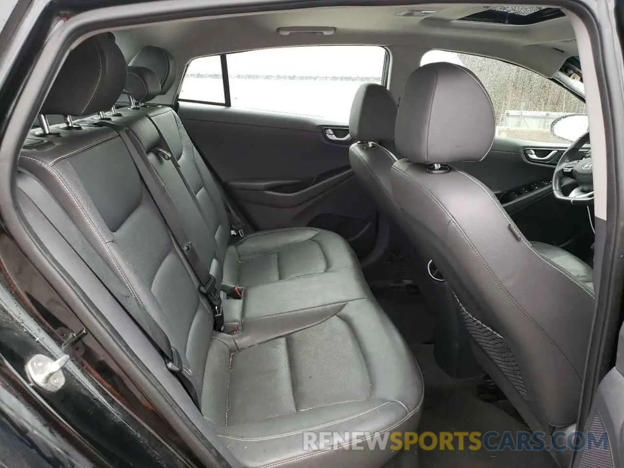 10 fotografías del automóvil dañado KMHC75LD4KU161835 HYUNDAI IONIQ 2019