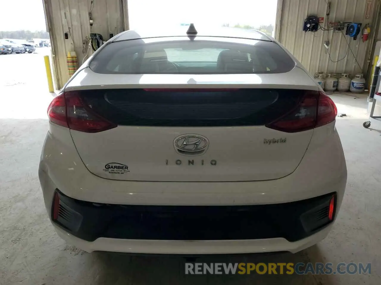 6 fotografías del automóvil dañado KMHC85LC6KU115539 HYUNDAI IONIQ 2019