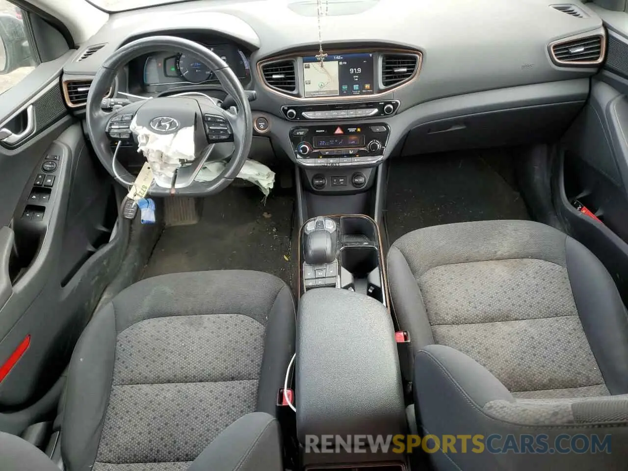 8 fotografías del automóvil dañado KMHC85LH0KU044916 HYUNDAI IONIQ 2019