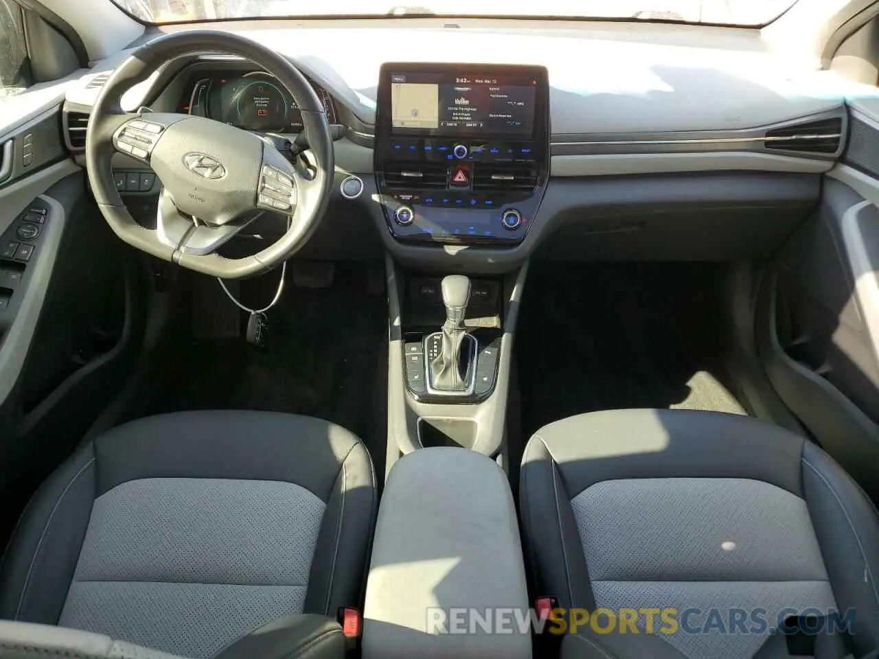 8 fotografías del automóvil dañado KMHC05LC4LU201232 HYUNDAI IONIQ 2020