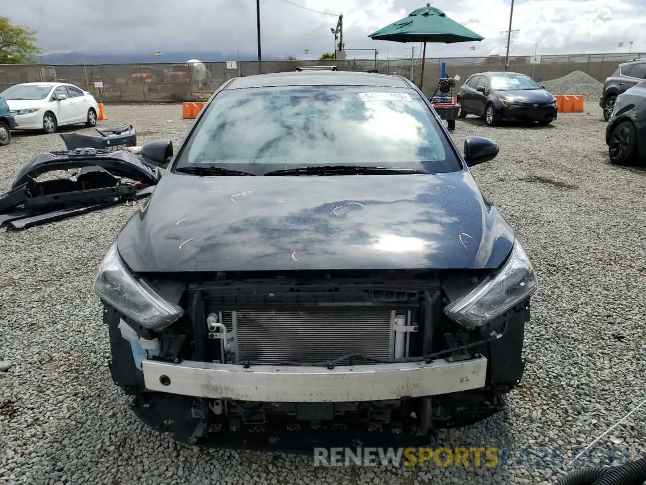 5 fotografías del automóvil dañado KMHC65LC0LU241340 HYUNDAI IONIQ 2020