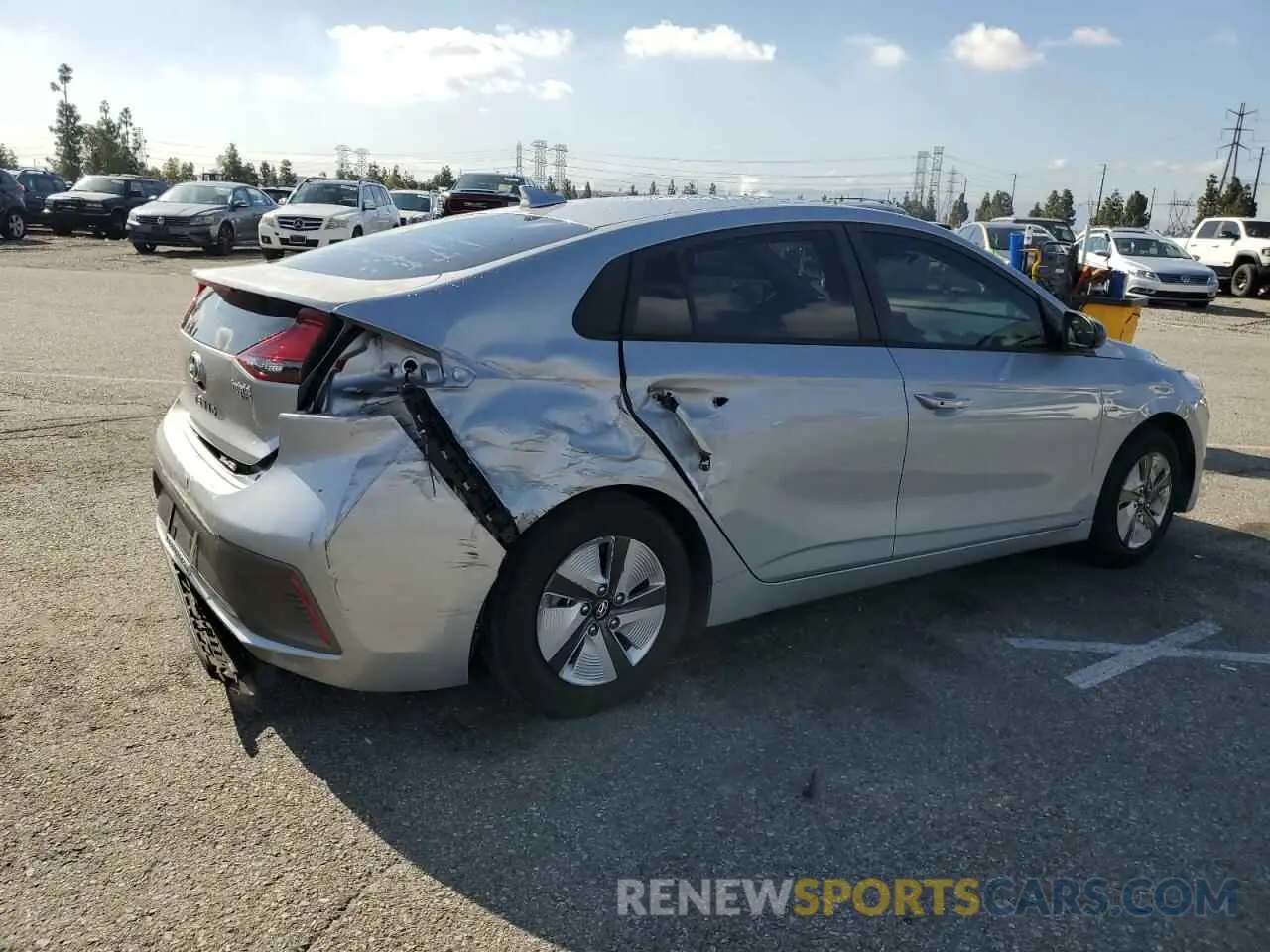 3 fotografías del automóvil dañado KMHC65LC3LU200846 HYUNDAI IONIQ 2020
