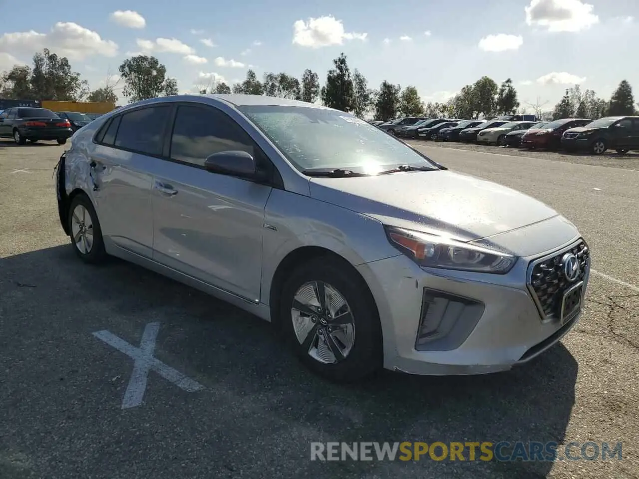 4 fotografías del automóvil dañado KMHC65LC3LU200846 HYUNDAI IONIQ 2020