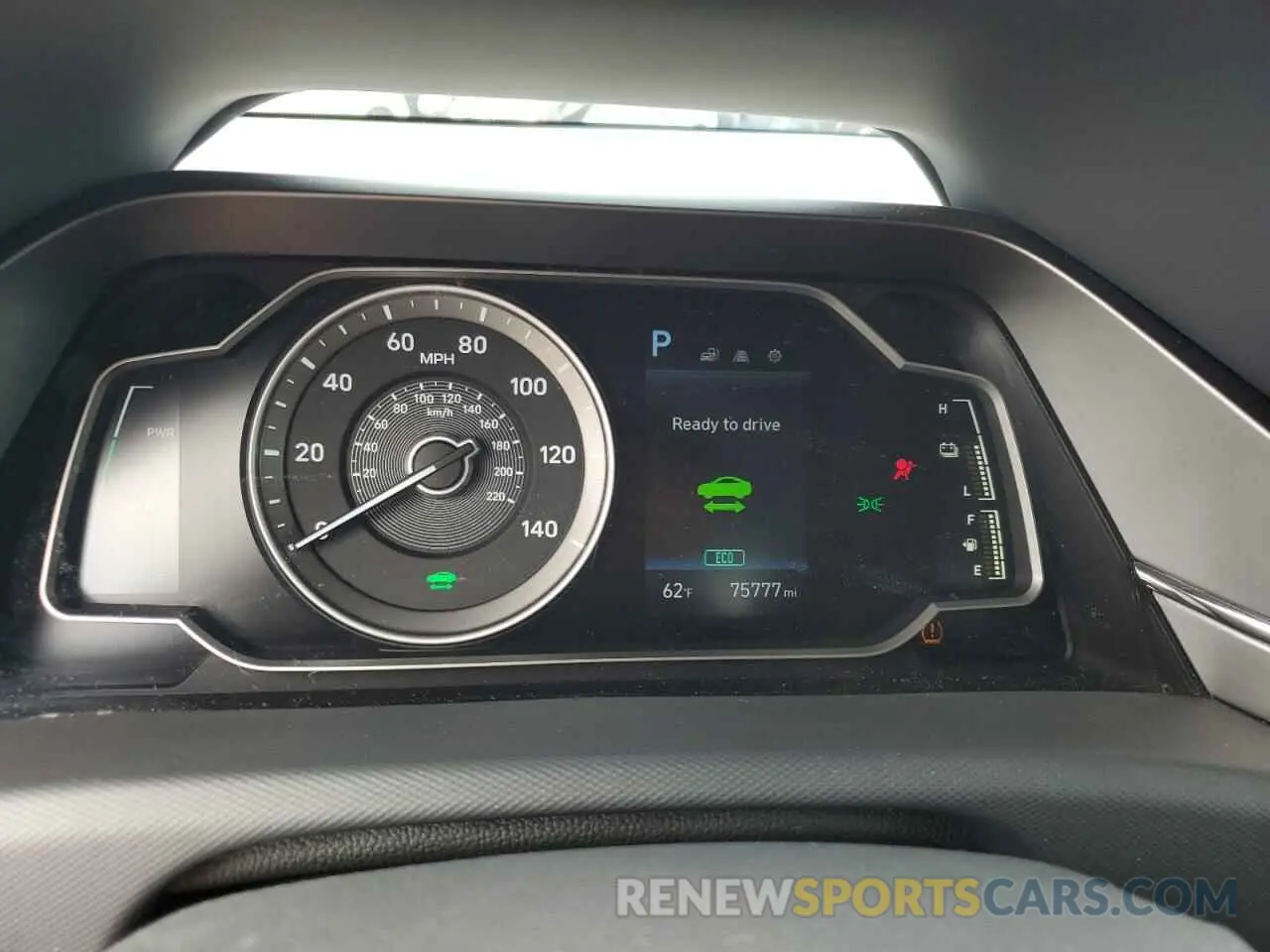 9 fotografías del automóvil dañado KMHC65LC6LU227863 HYUNDAI IONIQ 2020