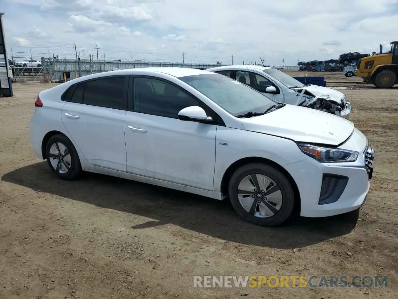 4 fotografías del automóvil dañado KMHC65LCXLU186394 HYUNDAI IONIQ 2020