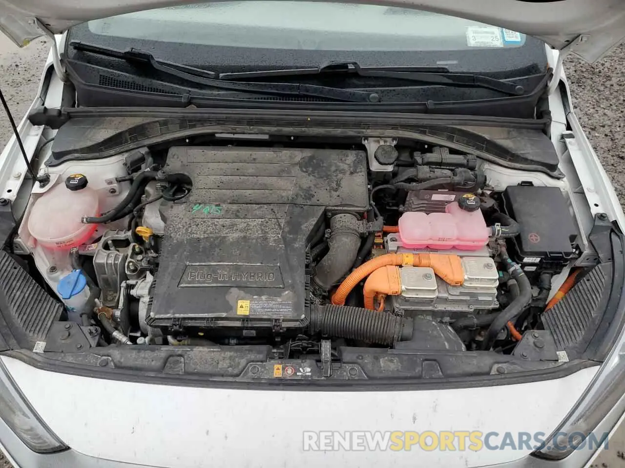 11 fotografías del automóvil dañado KMHC65LD0LU237765 HYUNDAI IONIQ 2020