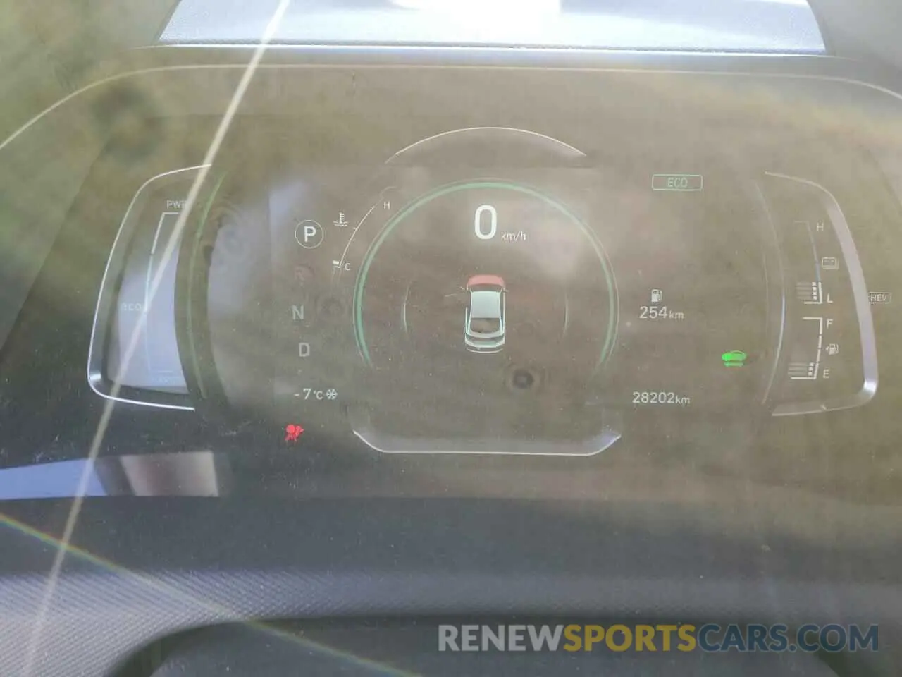 9 fotografías del automóvil dañado KMHC65LD1LU234437 HYUNDAI IONIQ 2020