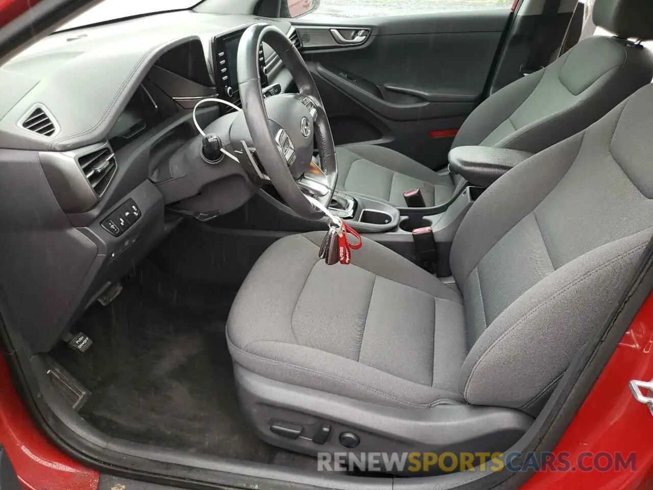 7 fotografías del automóvil dañado KMHC75LC9LU200914 HYUNDAI IONIQ 2020