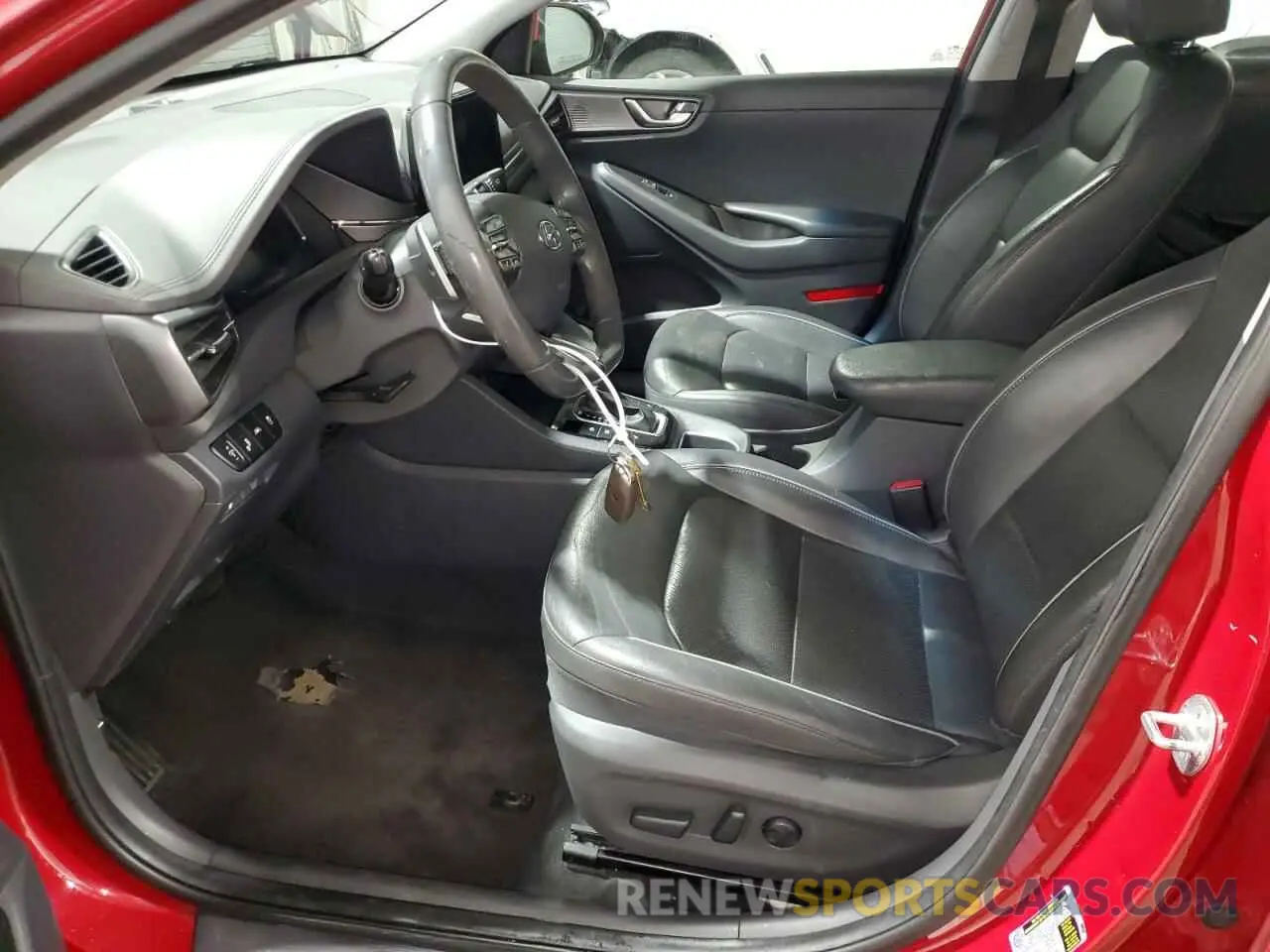 7 fotografías del automóvil dañado KMHC05LC6MU250403 HYUNDAI IONIQ 2021