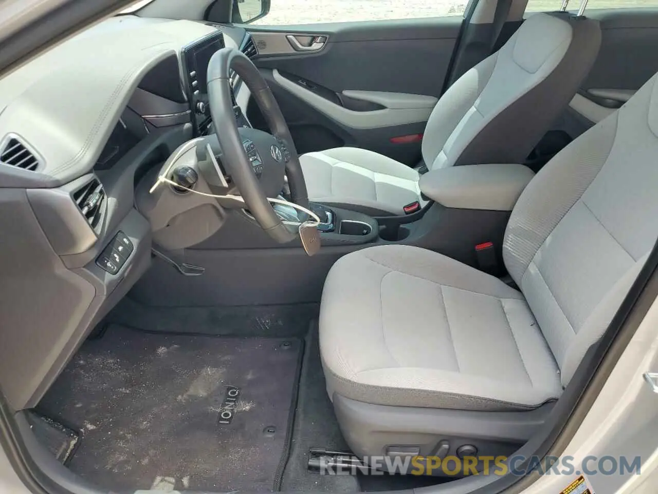 7 fotografías del automóvil dañado KMHC75LC3MU255909 HYUNDAI IONIQ 2021
