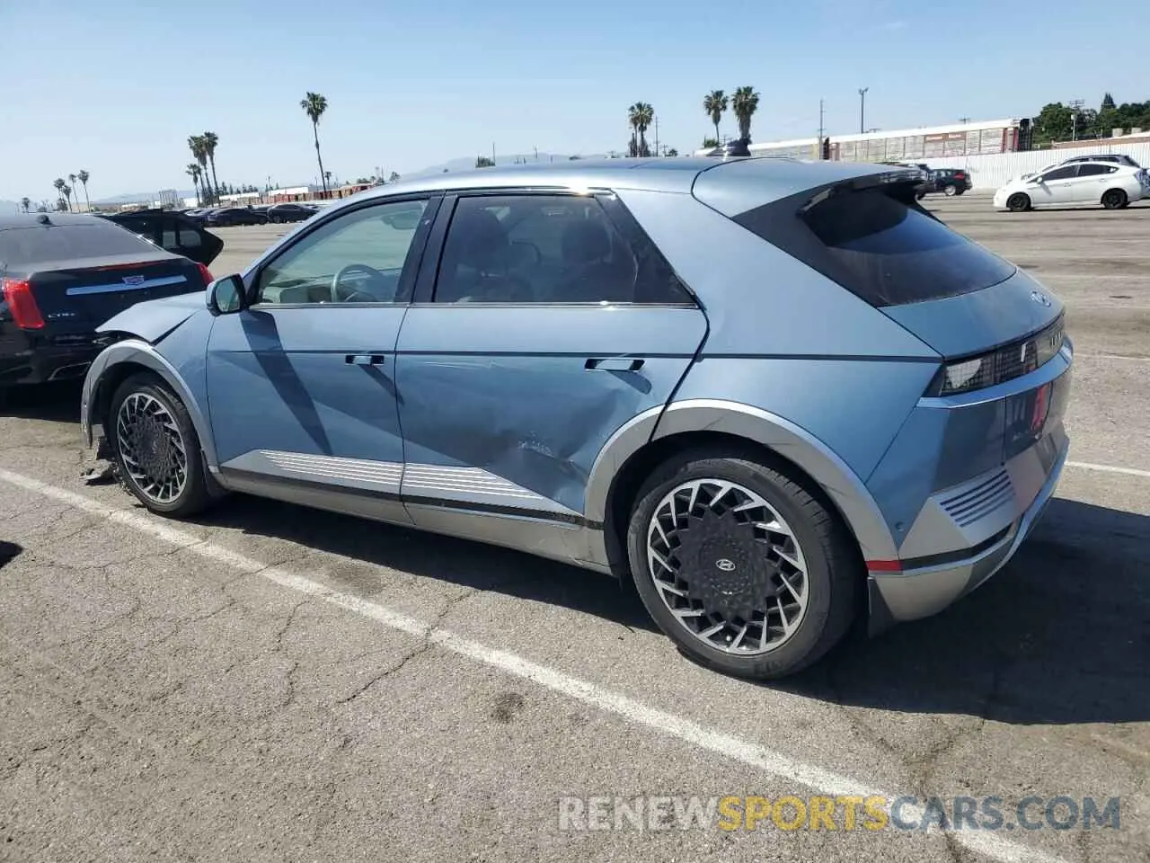 2 fotografías del automóvil dañado KM8KRDAF2NU081734 HYUNDAI IONIQ 2022