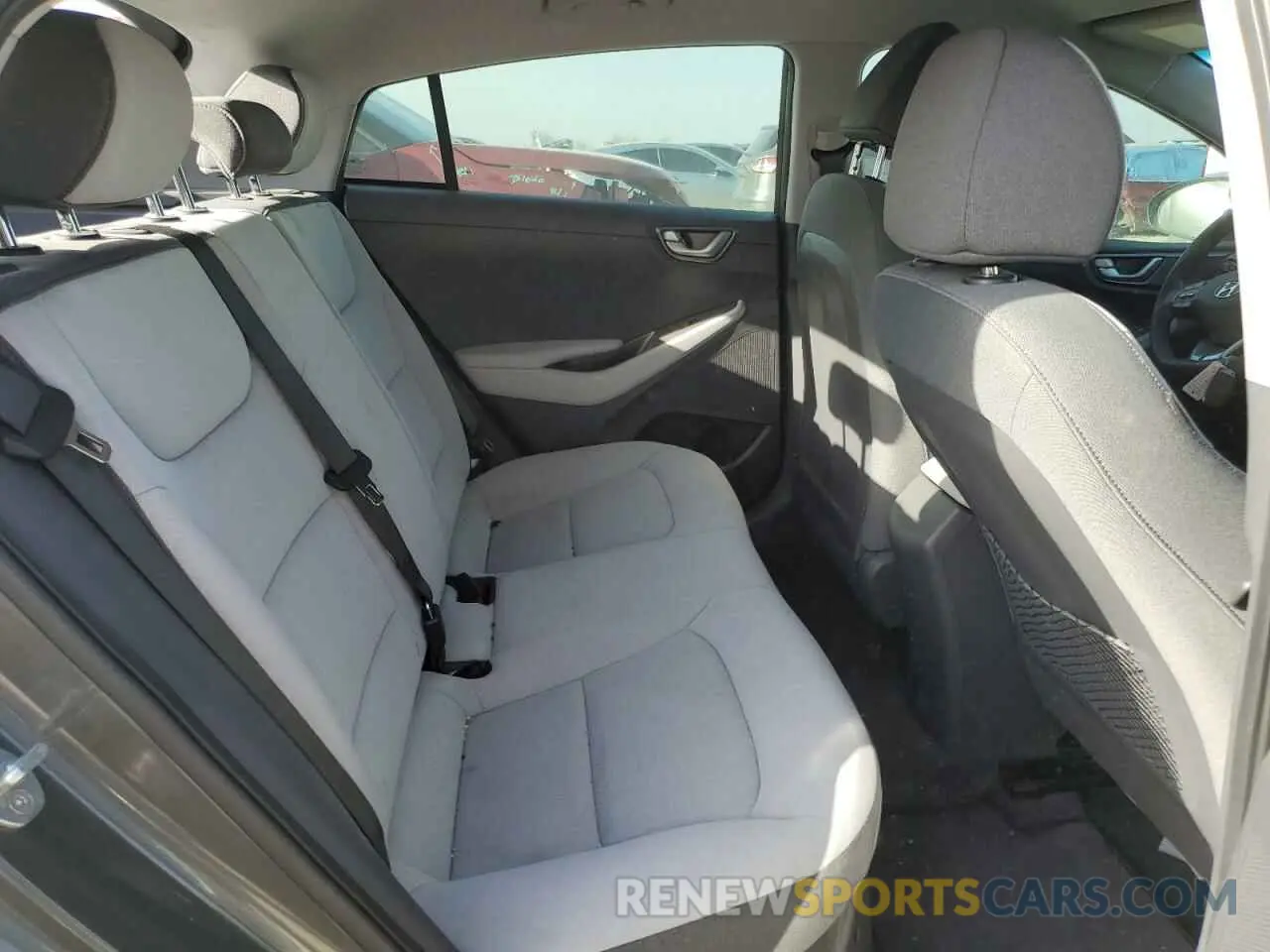 10 fotografías del automóvil dañado KMHC65LC2NU281535 HYUNDAI IONIQ 2022
