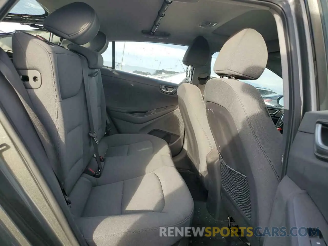 10 fotografías del automóvil dañado KMHC85LC0NU265828 HYUNDAI IONIQ 2022