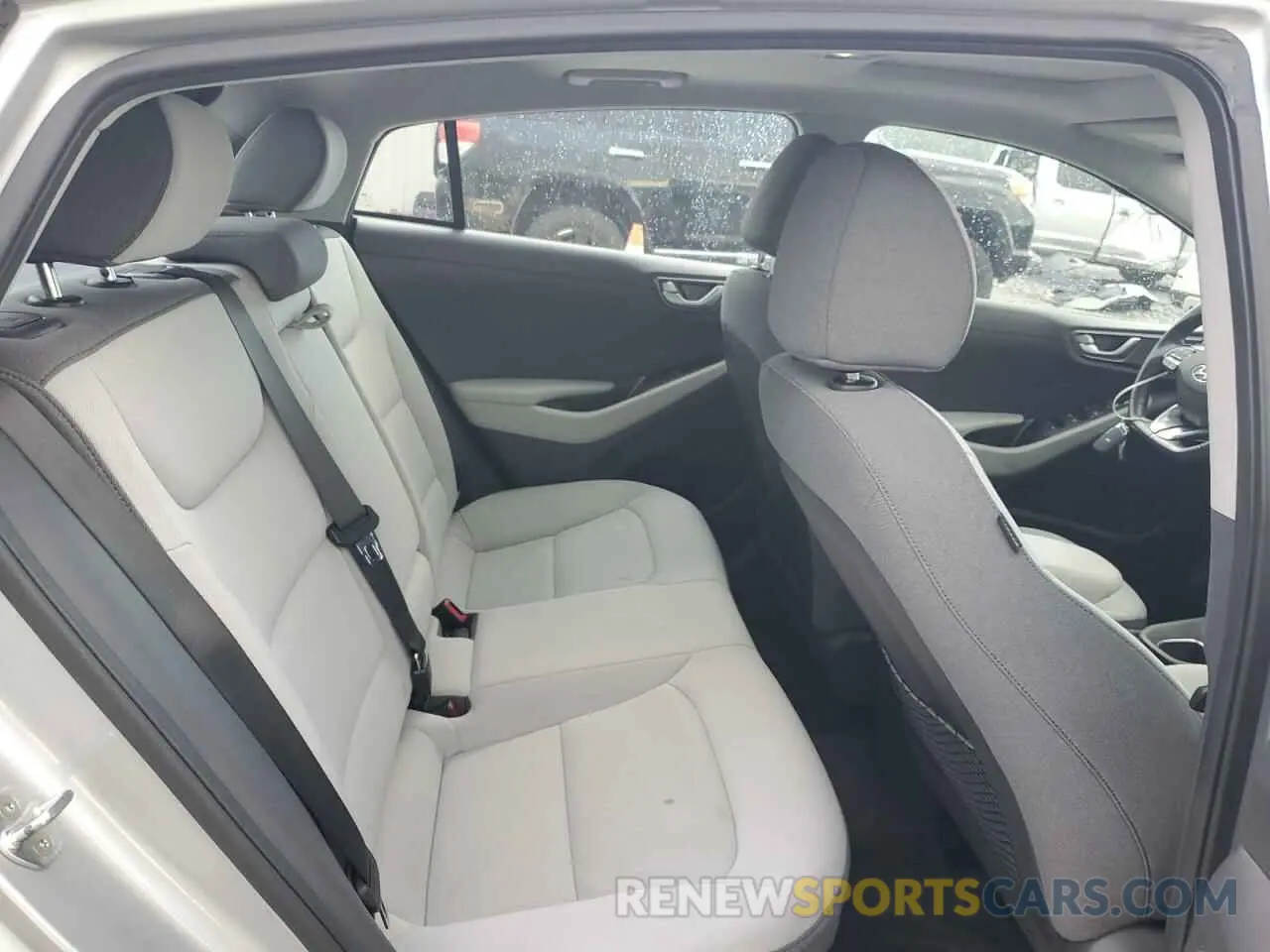 11 fotografías del automóvil dañado KMHC85LC5NU282852 HYUNDAI IONIQ 2022