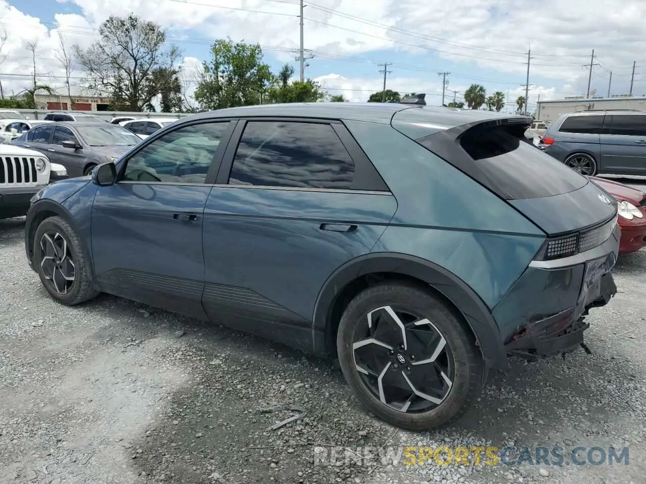 2 fotografías del automóvil dañado KM8KM4AE4PU128173 HYUNDAI IONIQ 2023