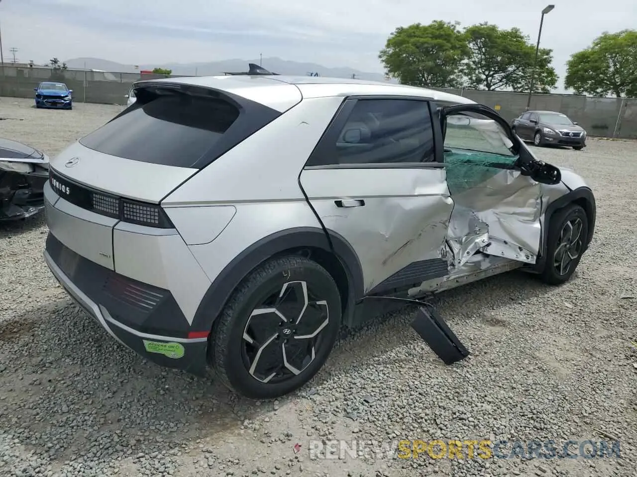3 fotografías del automóvil dañado KM8KNDAF2PU160612 HYUNDAI IONIQ 2023