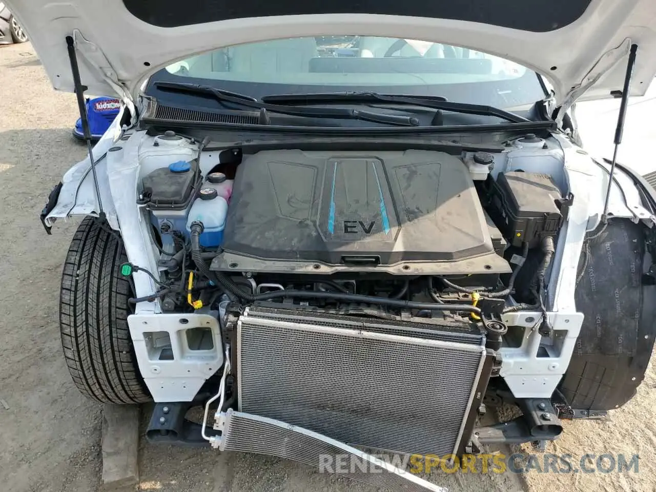11 fotografías del automóvil dañado KM8KNDAF4PU230854 HYUNDAI IONIQ 2023