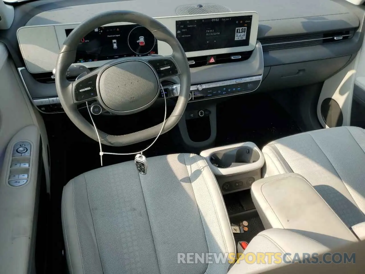 8 fotografías del automóvil dañado KM8KNDAF4PU230854 HYUNDAI IONIQ 2023