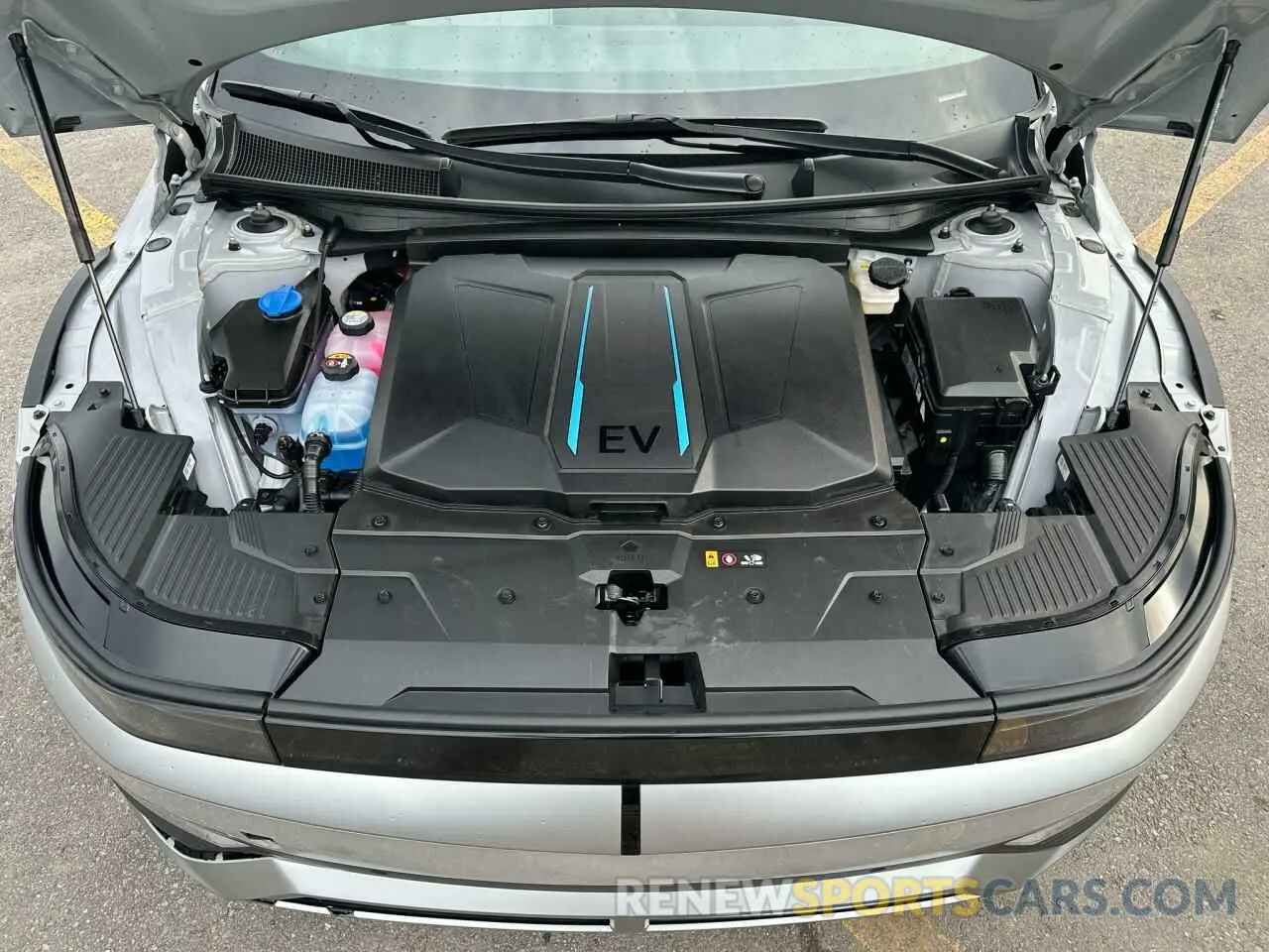 5 fotografías del automóvil dañado KM8KNDAF7PU216169 HYUNDAI IONIQ 2023