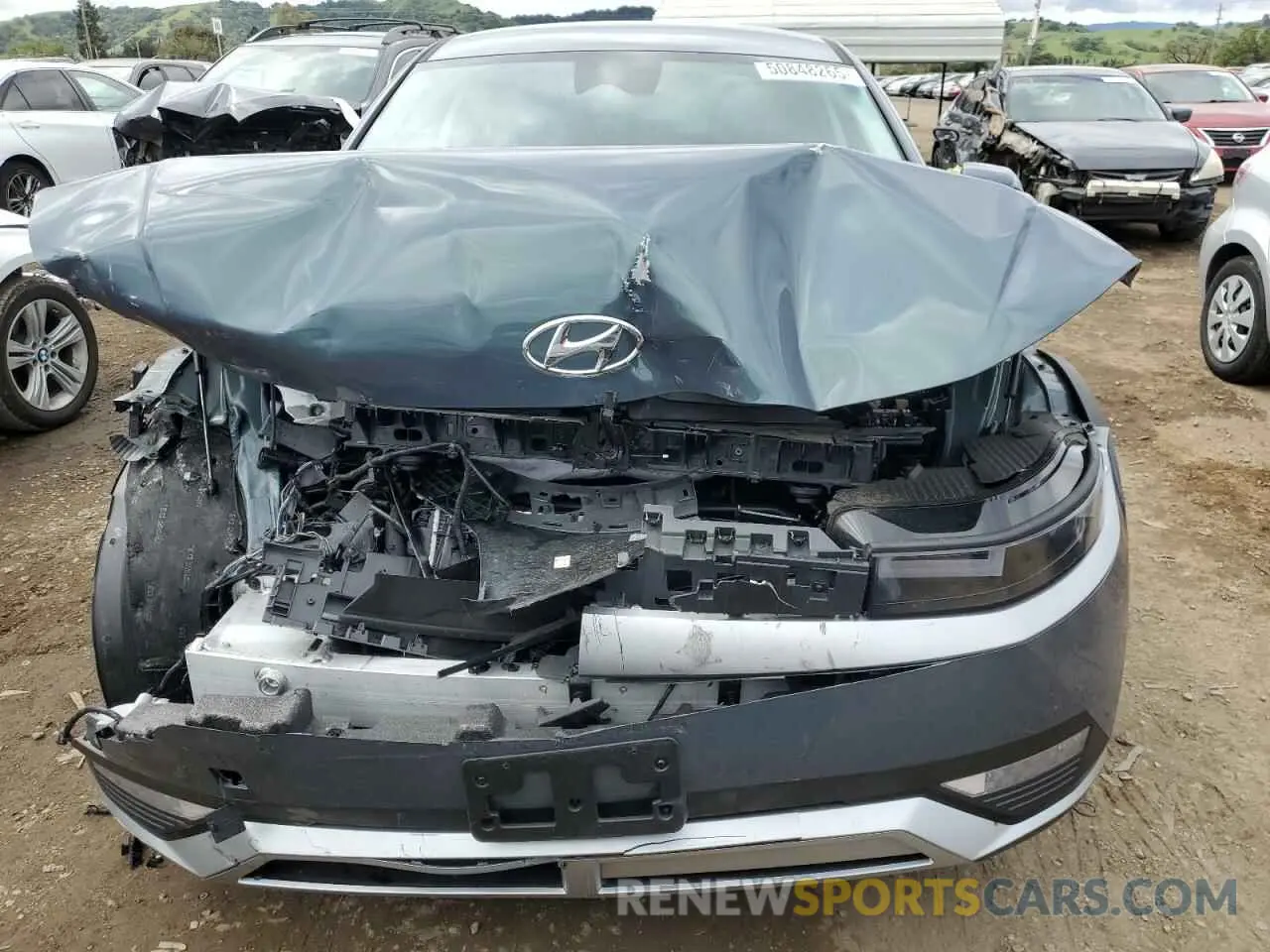 5 fotografías del automóvil dañado KM8KM4DE4RU315427 HYUNDAI IONIQ 2024