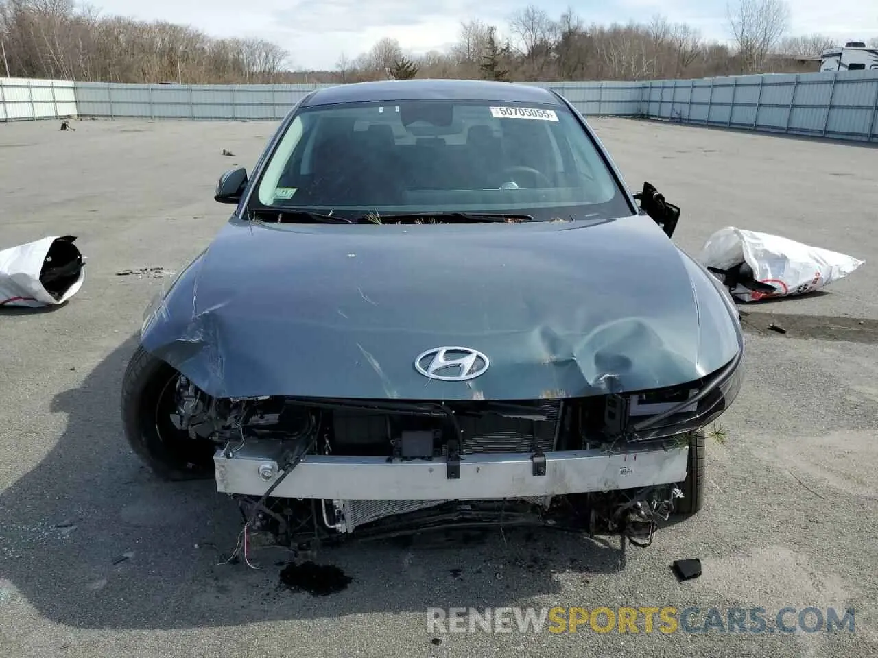 5 fotografías del automóvil dañado KM8KMDDF2RU334101 HYUNDAI IONIQ 2024
