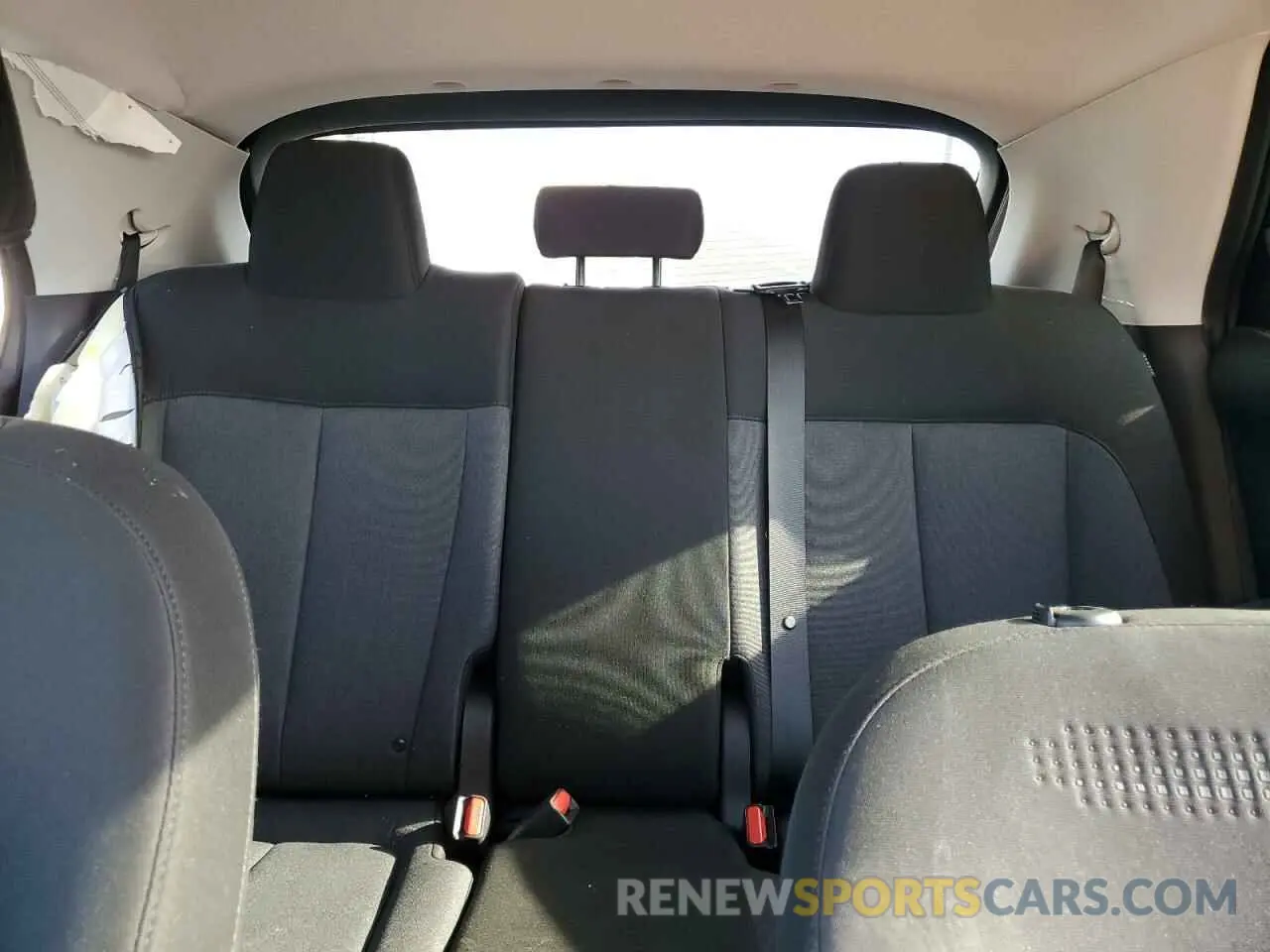 10 fotografías del automóvil dañado KM8KN4DE3RU285902 HYUNDAI IONIQ 2024
