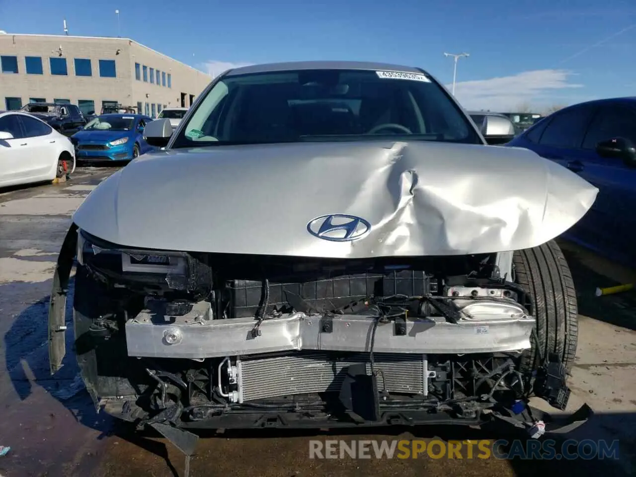 5 fotografías del automóvil dañado KM8KNDDFXRU289101 HYUNDAI IONIQ 2024