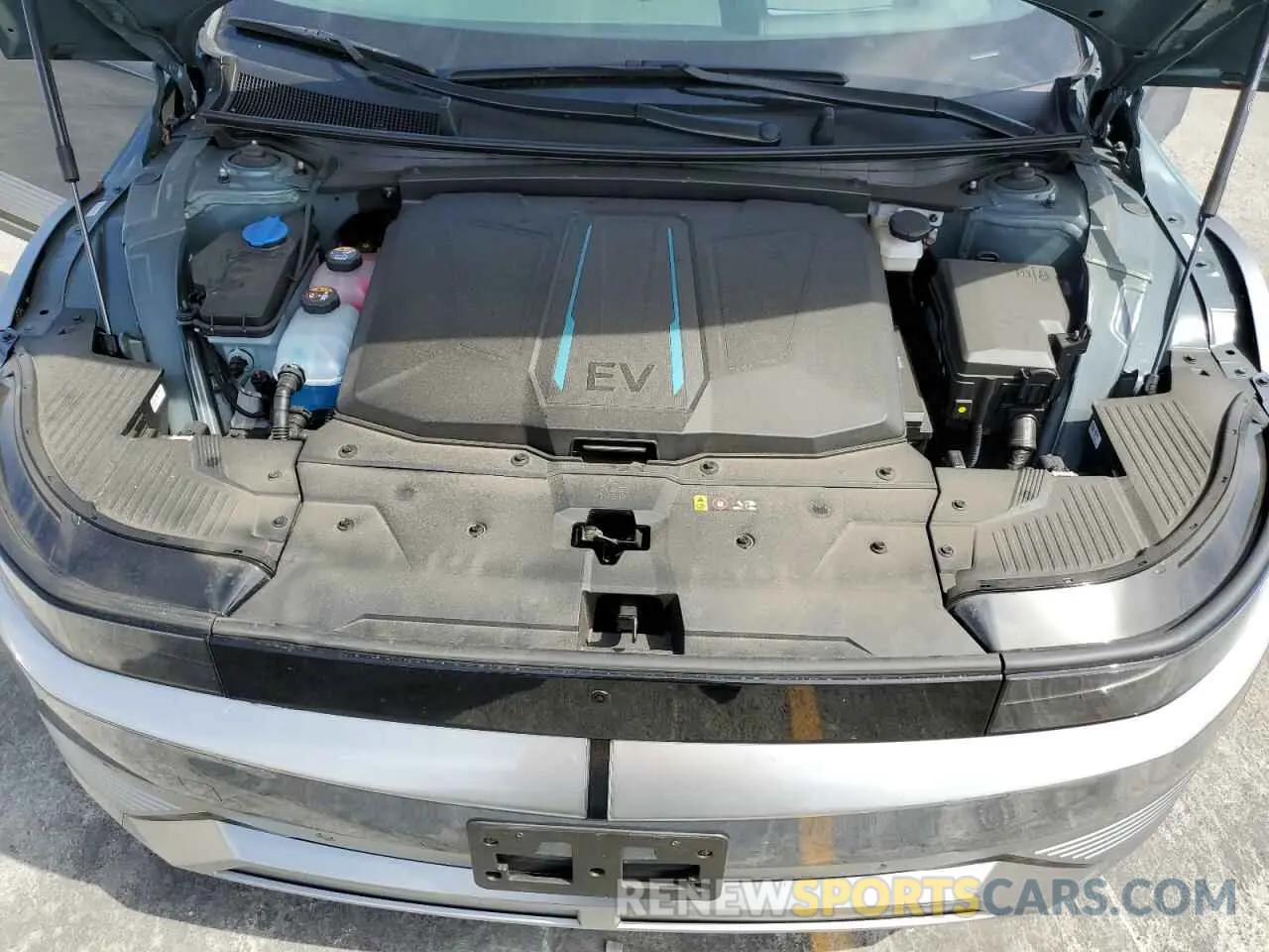 12 fotografías del automóvil dañado KM8KR4DE6RU235483 HYUNDAI IONIQ 2024