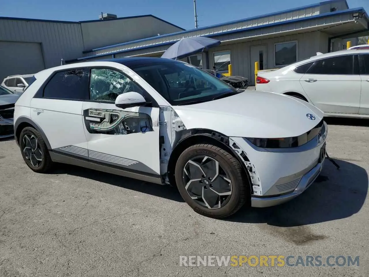 4 fotografías del automóvil dañado KM8KR4DE6RU323580 HYUNDAI IONIQ 2024